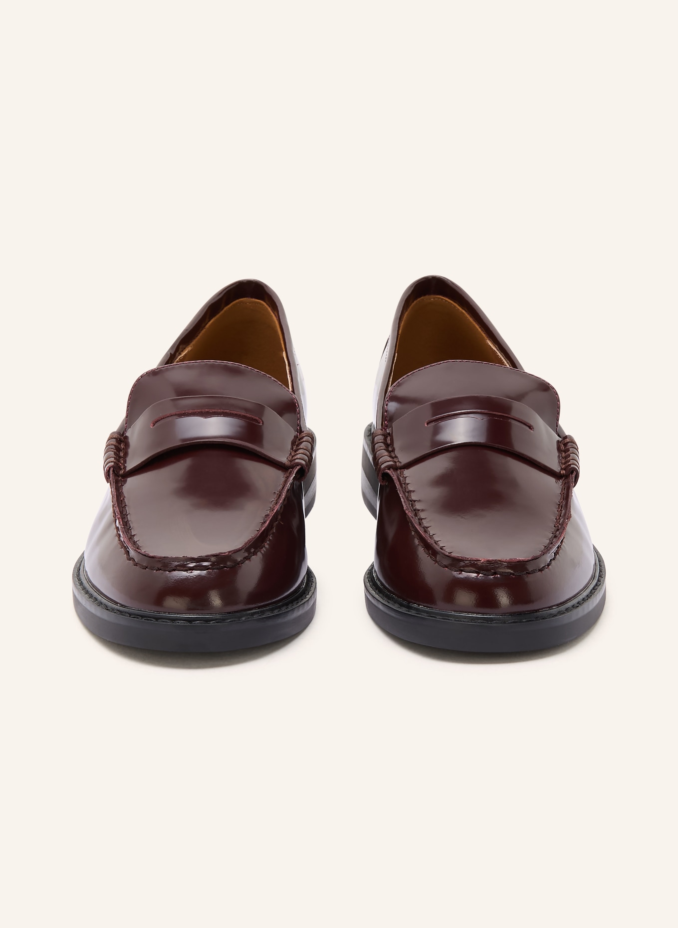 STEVE MADDEN Mokasíny ADISON: TMAVĚ ČERVENÁ