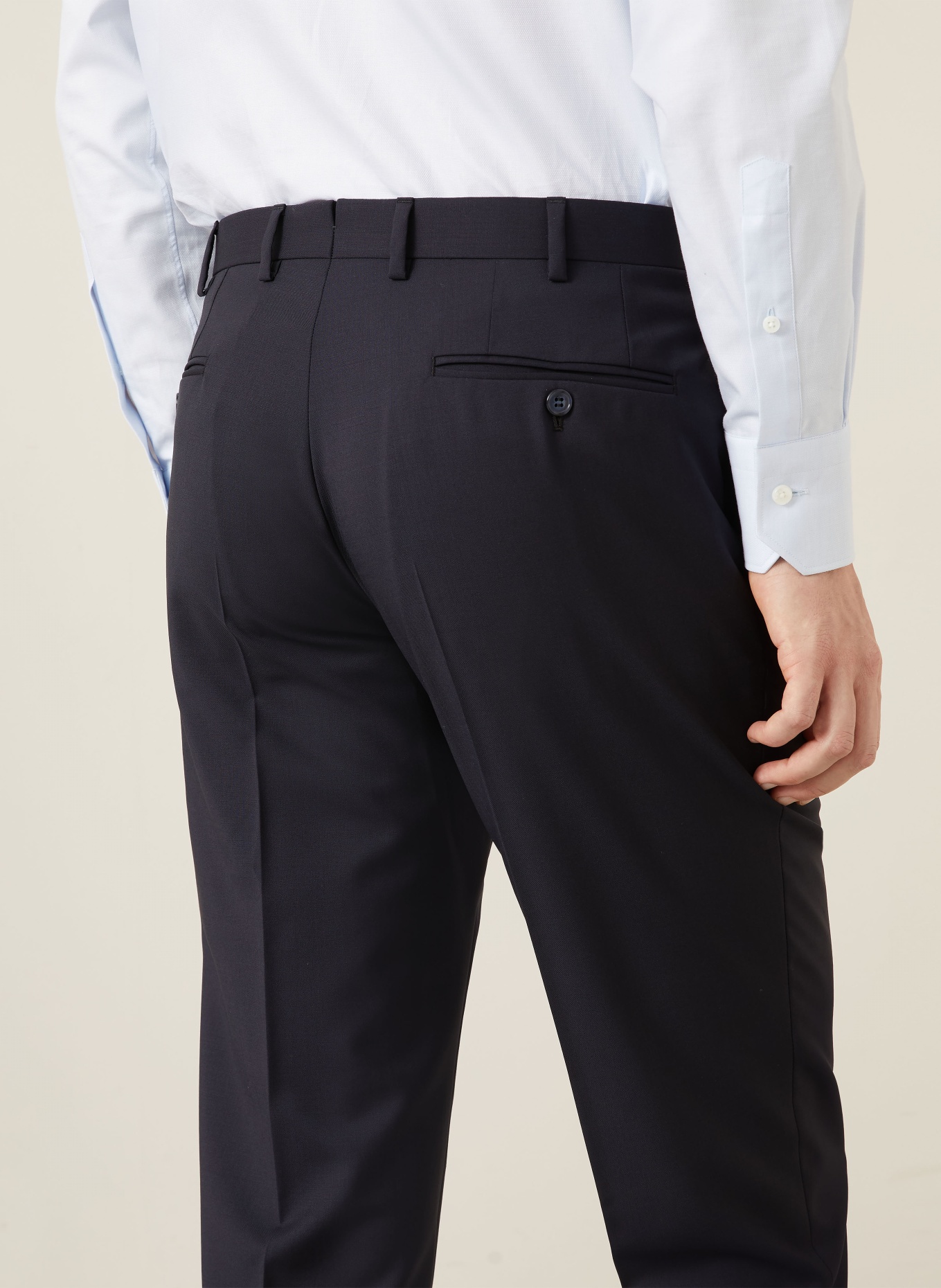 Brioni Anzug Extra Slim Fit: DUNKELBLAU