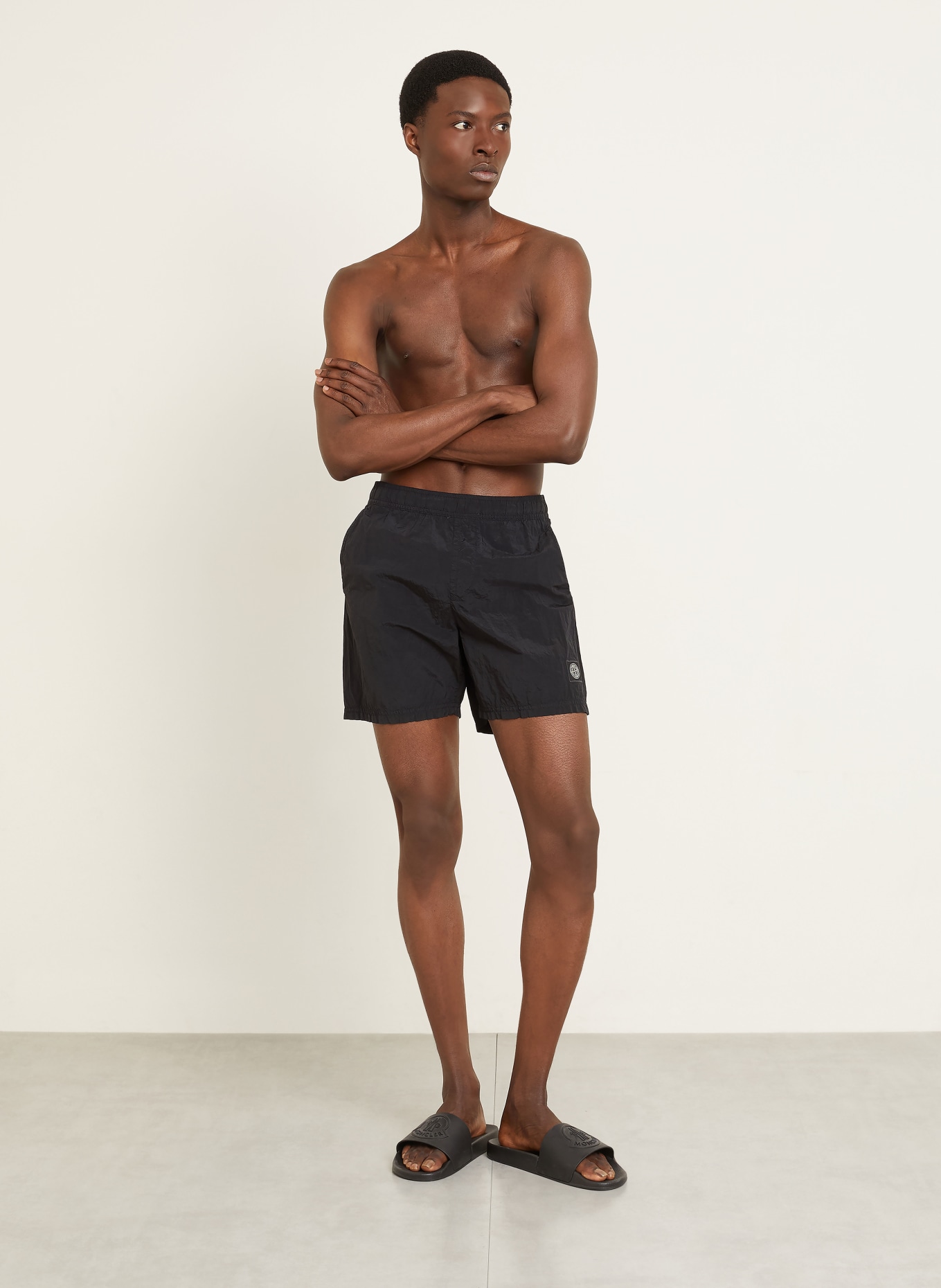 STONE ISLAND szorty kąpielowe: CZARNY