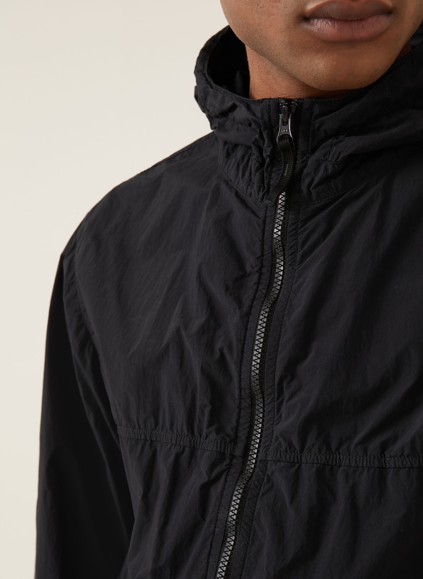 STONE ISLAND bunda: ČERNÁ