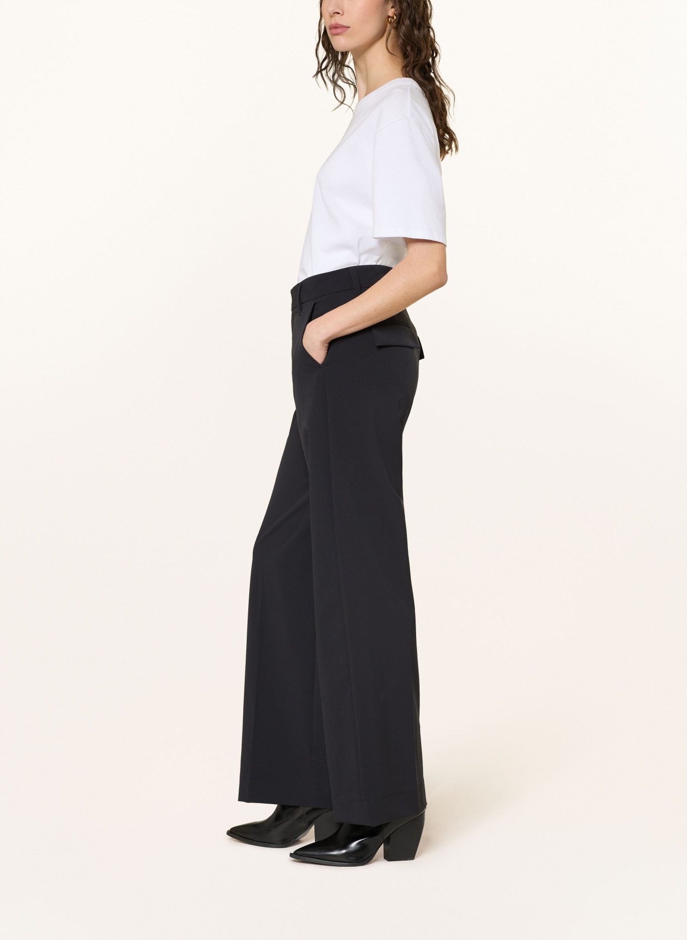 MRS & HUGS kalhoty Marlene: ČERNÁ