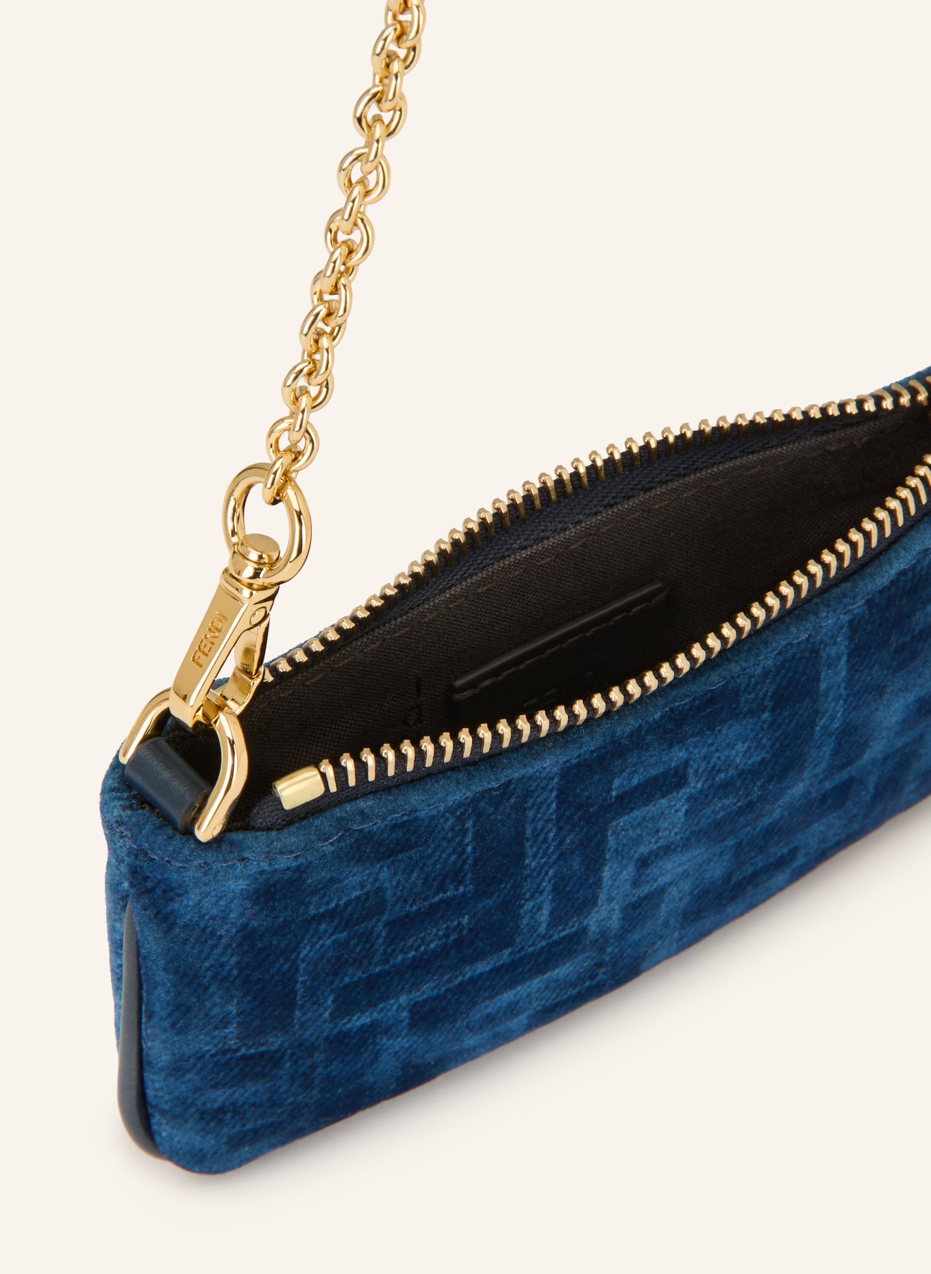 FENDI Clutch: DUNKELBLAU / GOLD