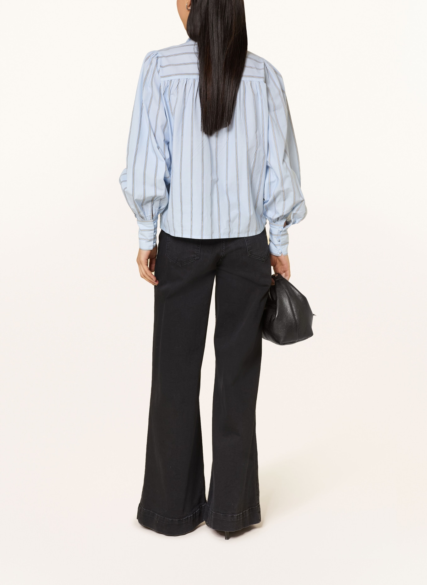 NEO NOIR Schluppenbluse JAZ: HELLBLAU / WEISS / SCHWARZ