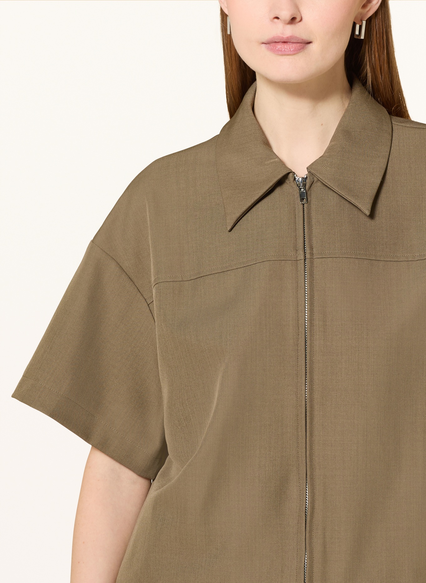 NEO NOIR Košile MADICKEN: ČERNOŠEDÁ