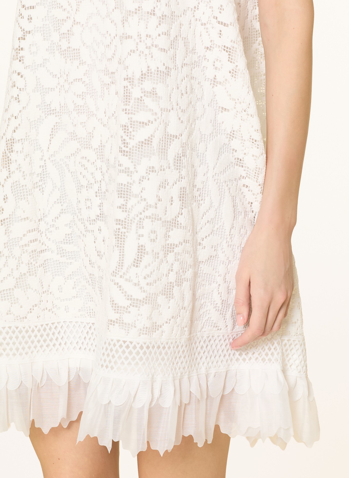 Ana Alcazar Kleid: WEISS