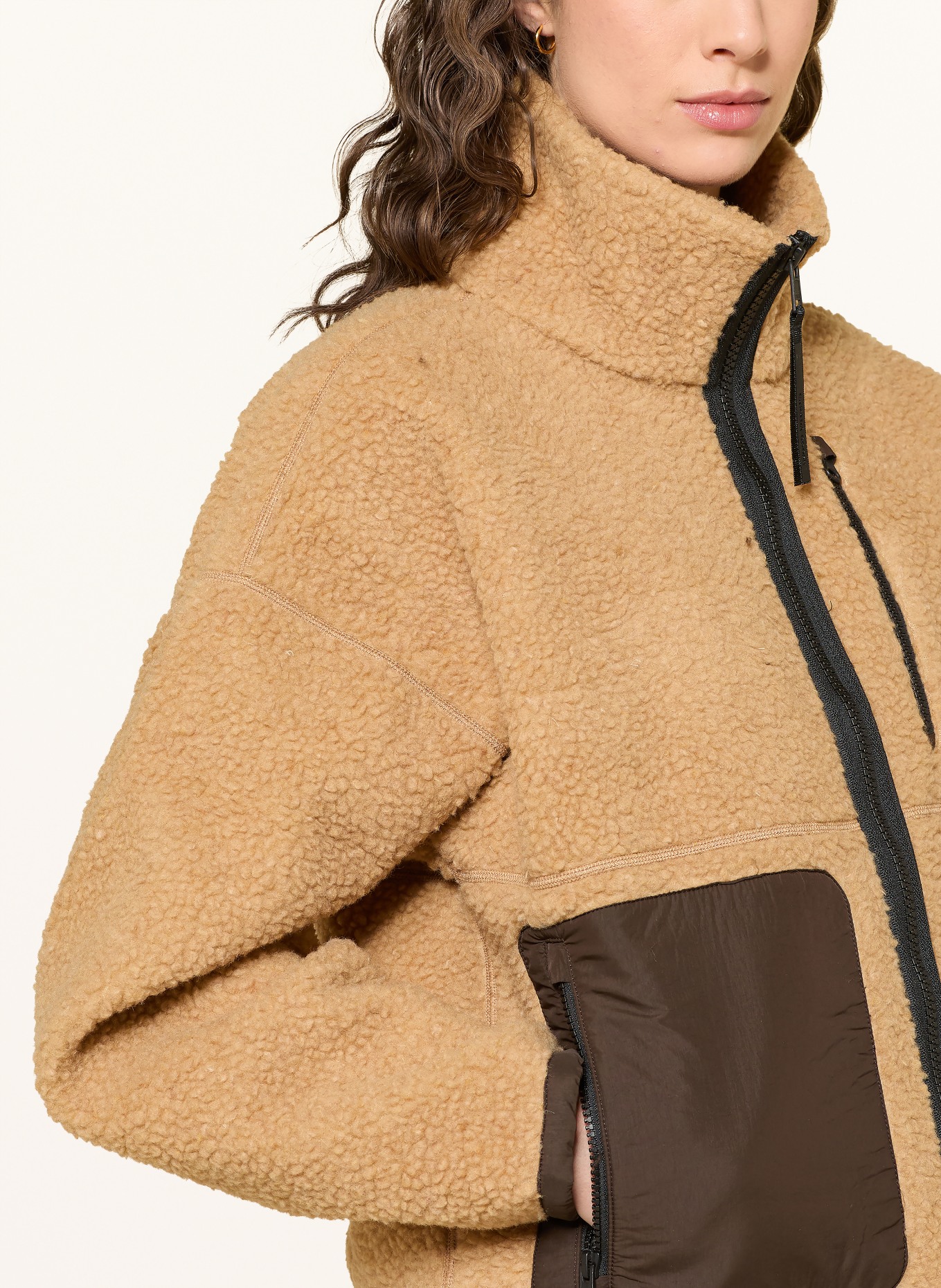 CANADA GOOSE Bunda z medvídčí kůže SIMCOE: BÉŽOVÁ / TMAVĚ HNĚDÁ