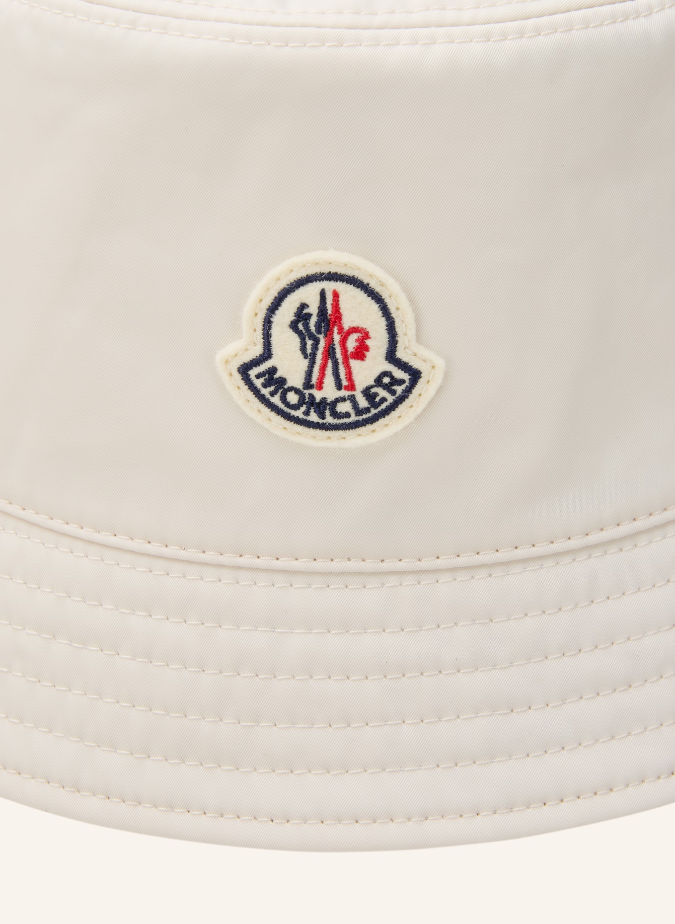 MONCLER Bucket Hat zum Wenden: HELLBLAU / CREME
