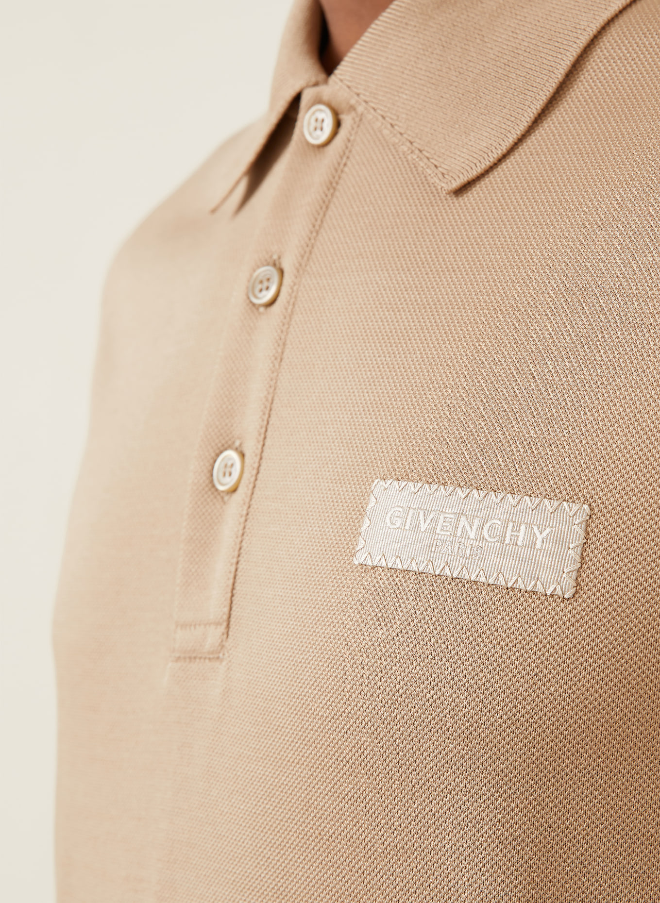 GIVENCHY Piqué-Poloshirt Regular Fit: BEIGE