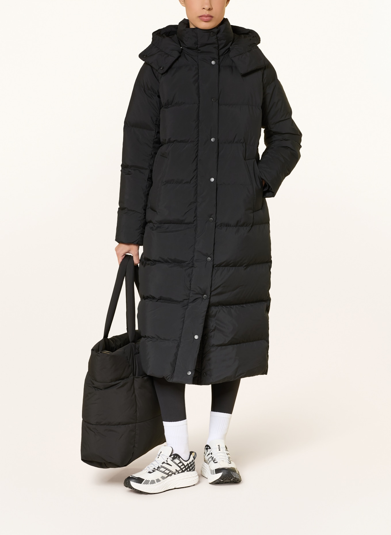lululemon WUNDER PUFF down coat with detachable hood: BLACK