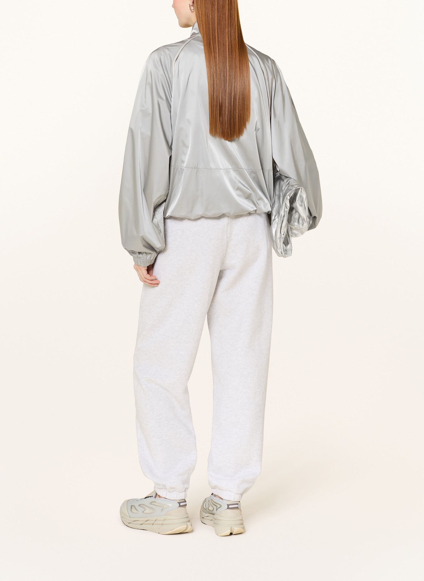 lululemon Spodnie dresowe SCUBA MID-RISE OVERSIZED: JASNOCZARY