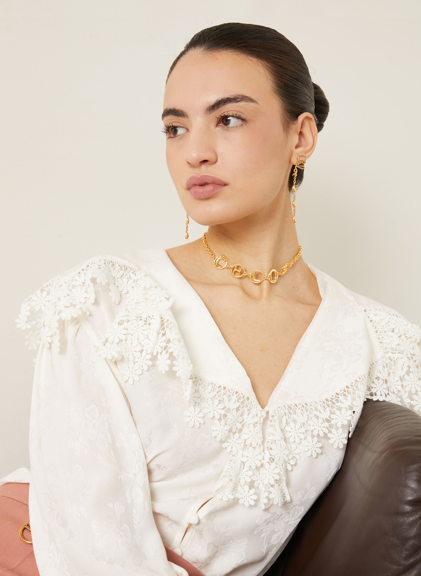 Chloé Choker SCRIPT: GOLD