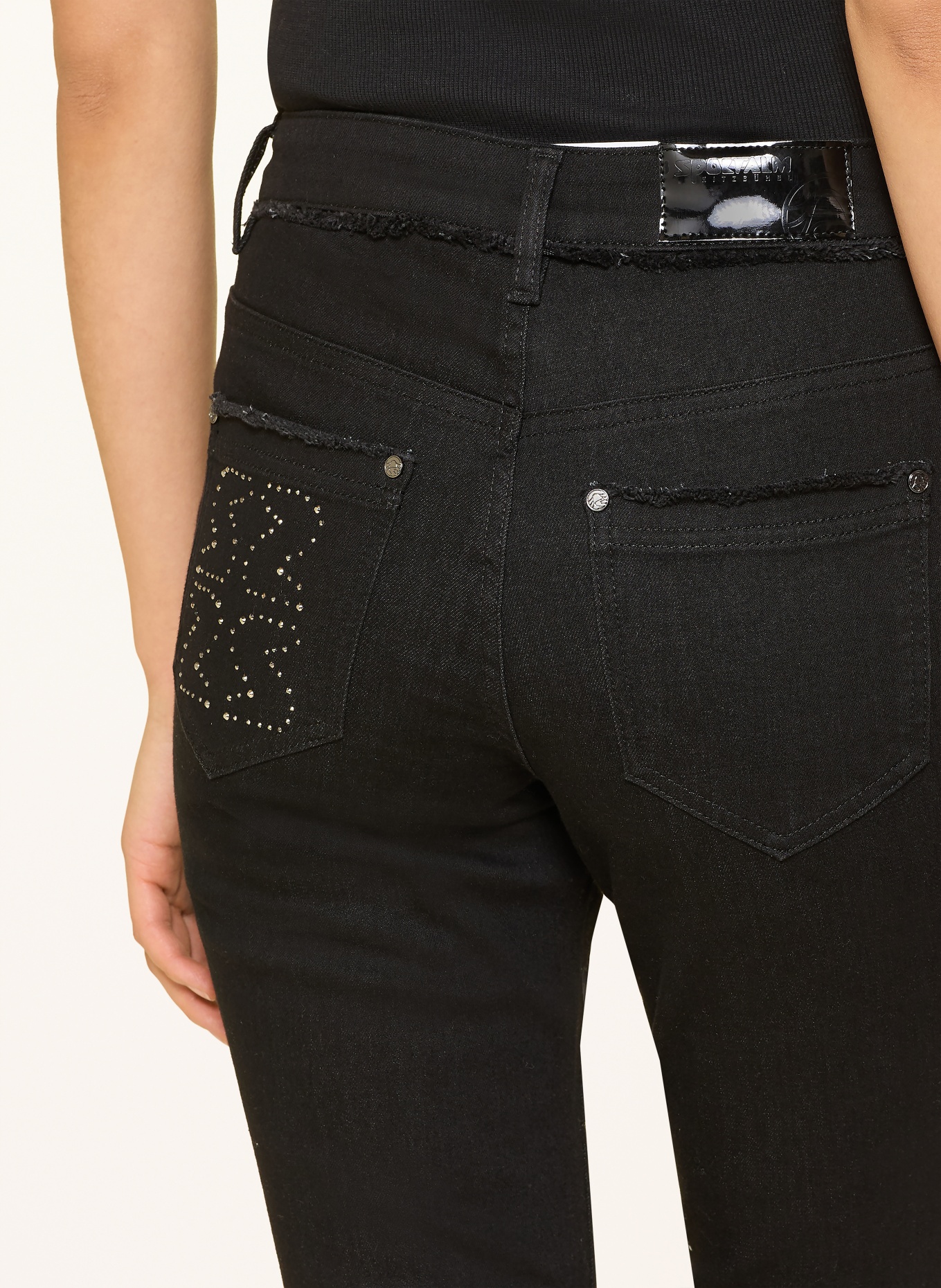 SPORTALM Jeans mit Schmucksteinen: 5190 Black Denim (52)