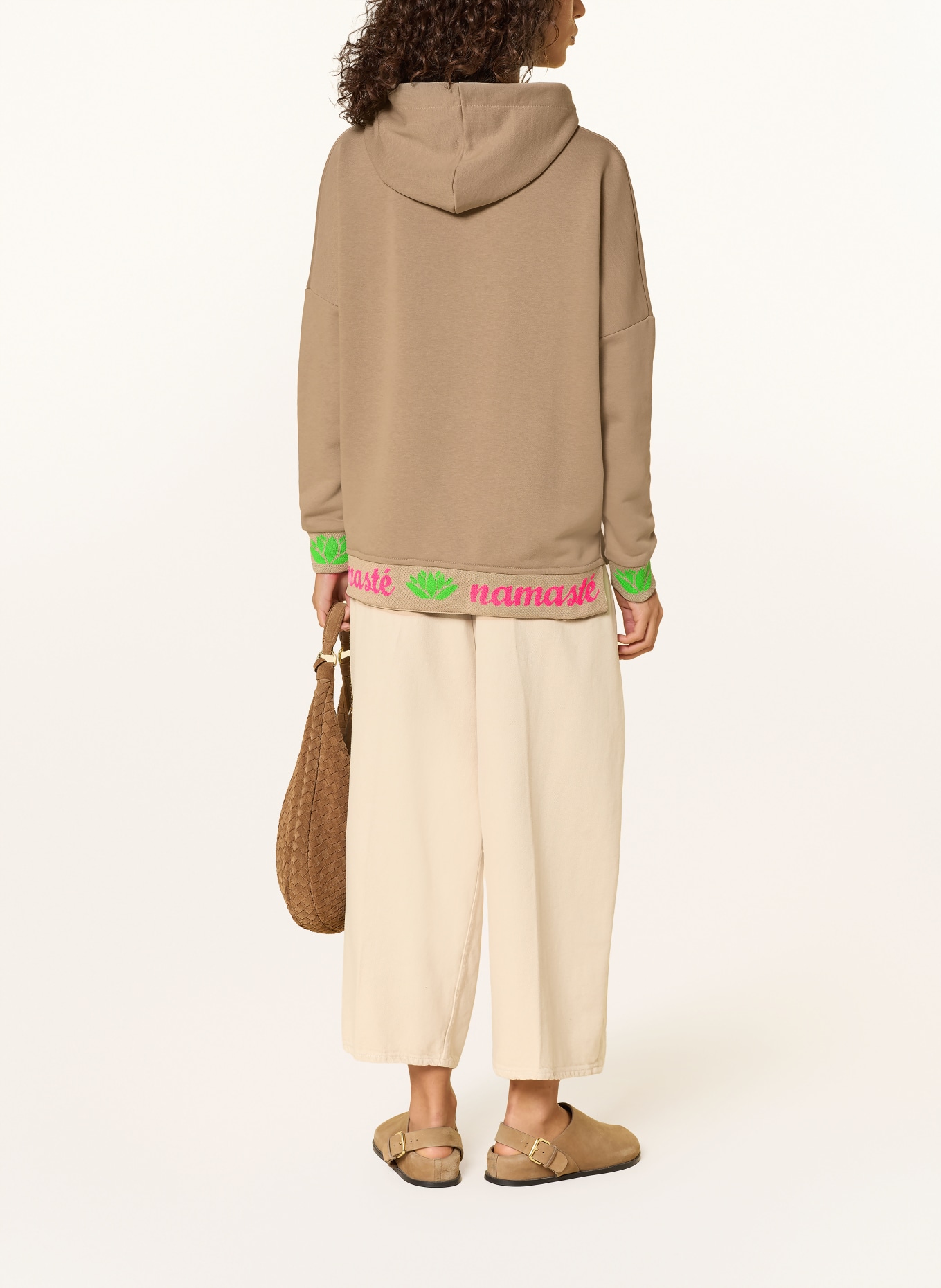 miss goodlife Hoodie mit Schmucksteinen: BEIGE / NEONPINK / GRÜN