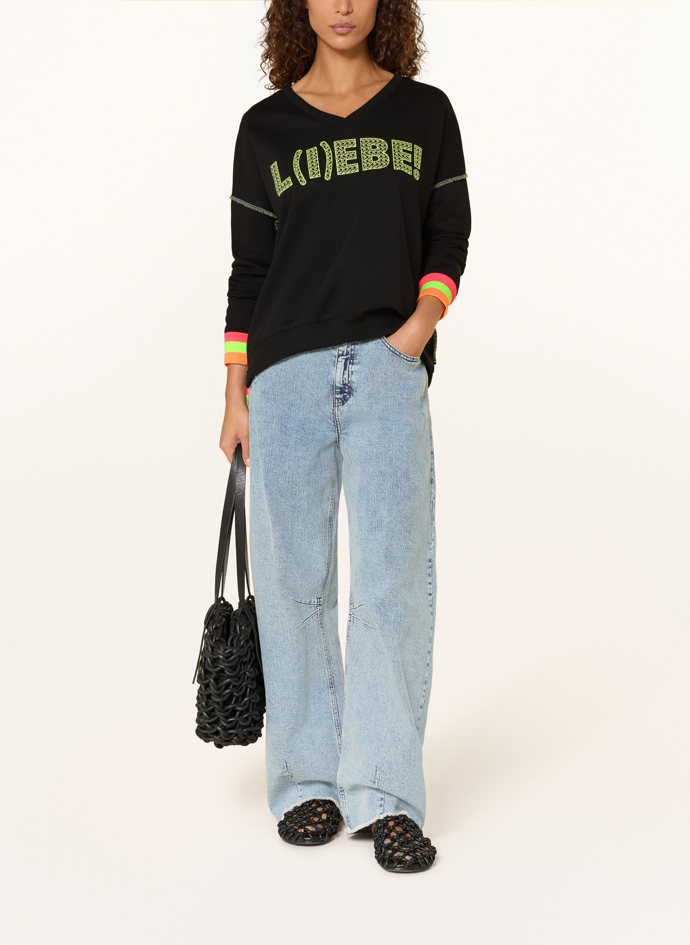 miss goodlife sweatshirt: BLACK / NEON YELLOW