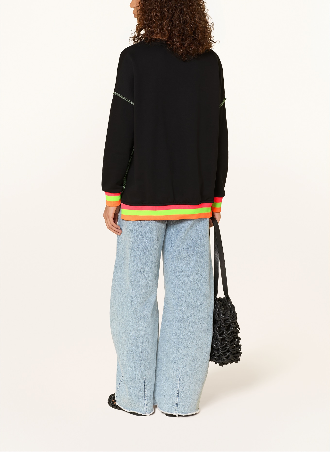 miss goodlife sweatshirt: BLACK / NEON YELLOW