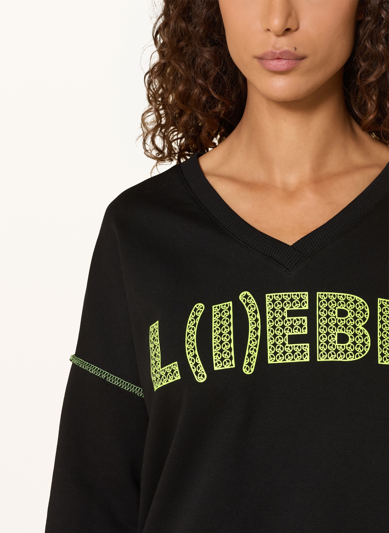 miss goodlife sweatshirt: BLACK / NEON YELLOW
