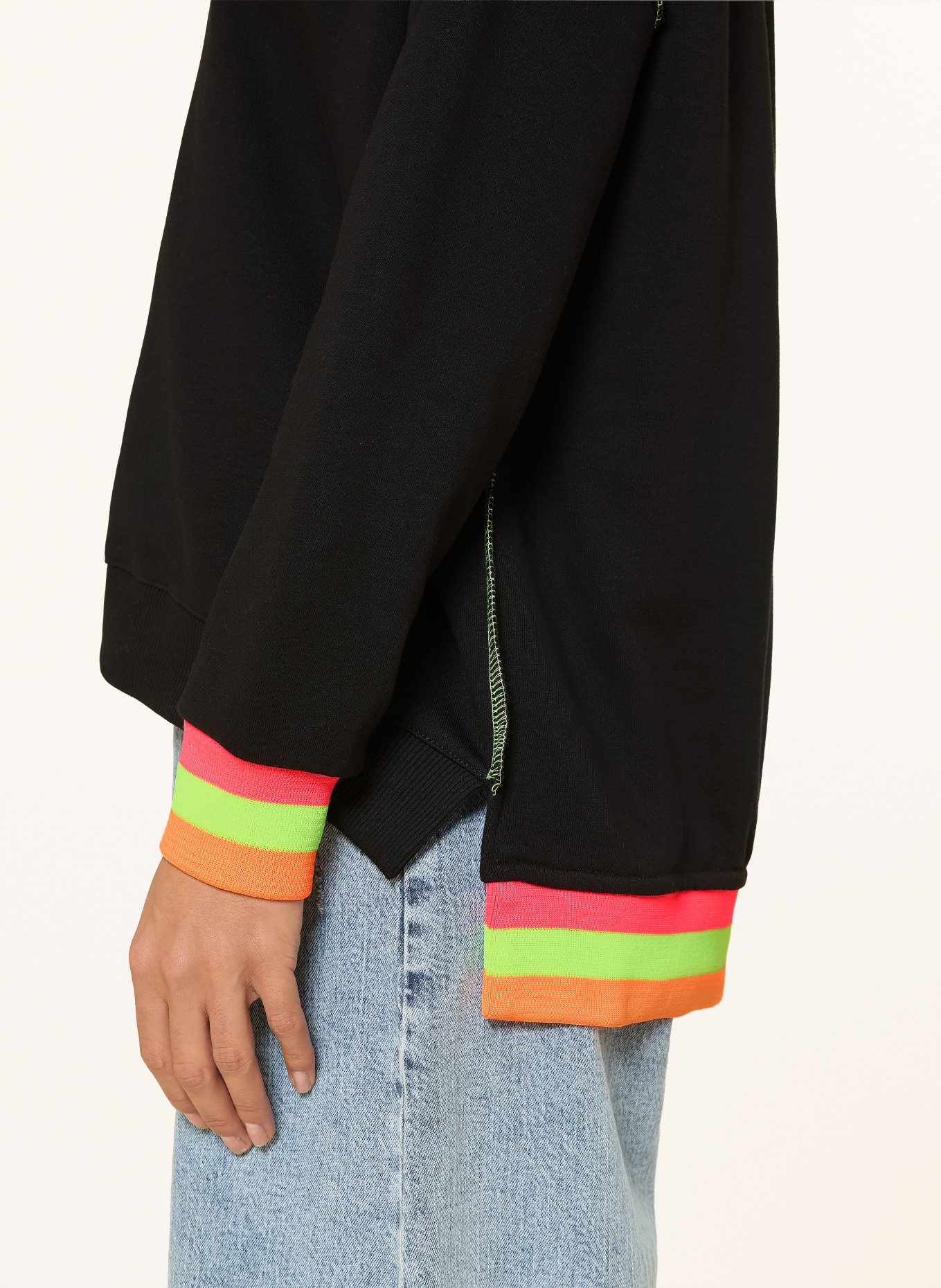 miss goodlife sweatshirt: BLACK / NEON YELLOW