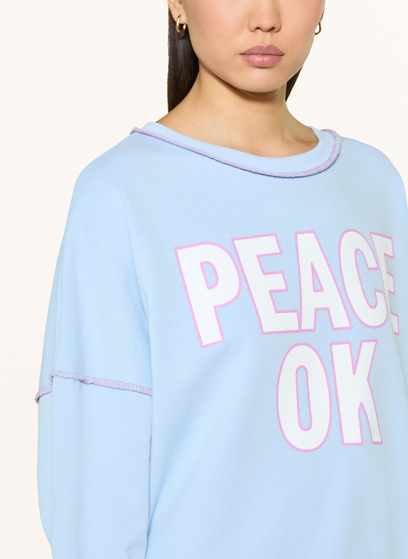 miss goodlife Oversized-Sweatshirt mit Pailletten: HELLBLAU / WEISS