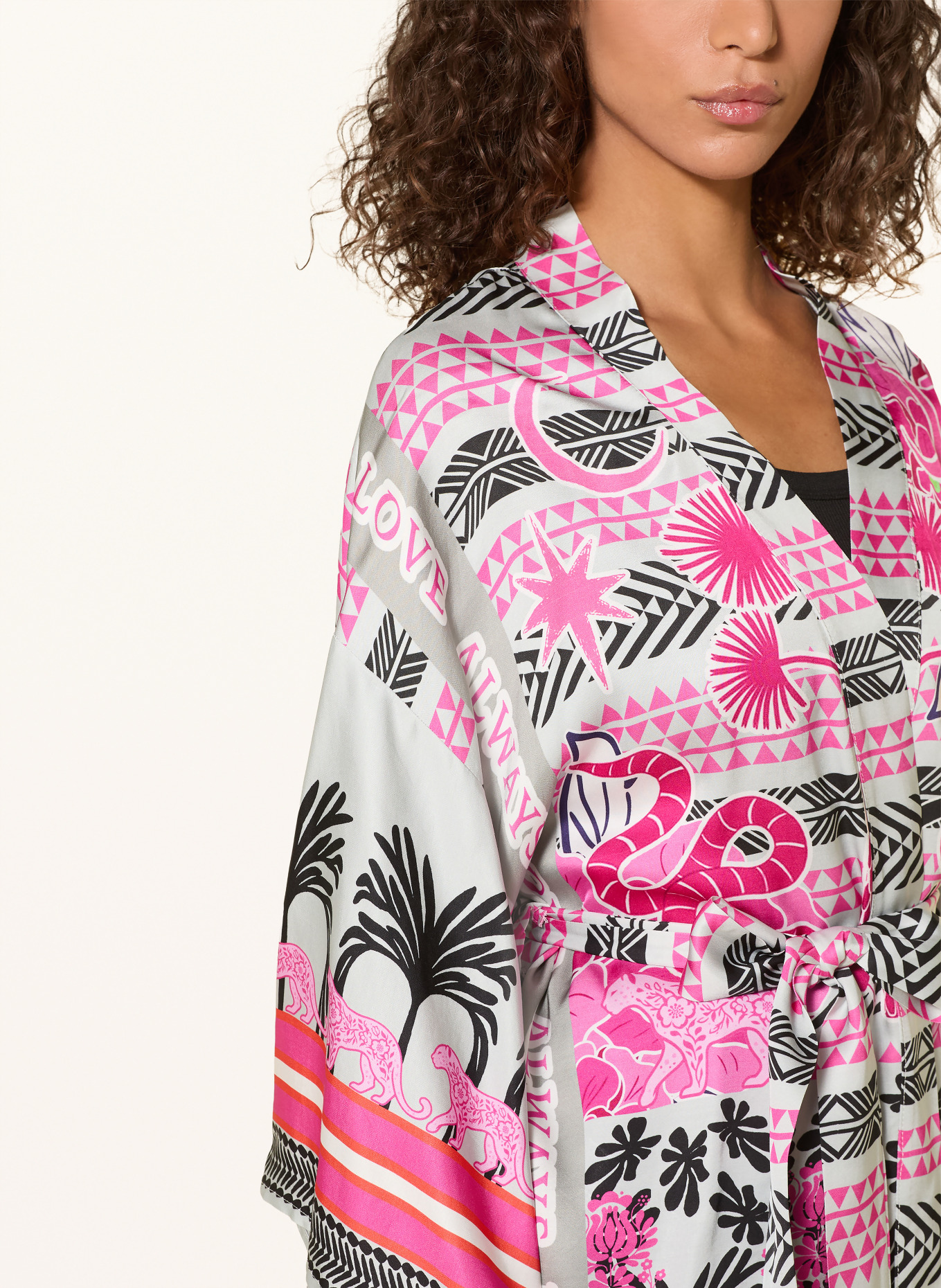 miss goodlife Saténové kimono: SVĚTLE ŠEDÁ / RŮŽOVÁ / RŮŽOVÁ