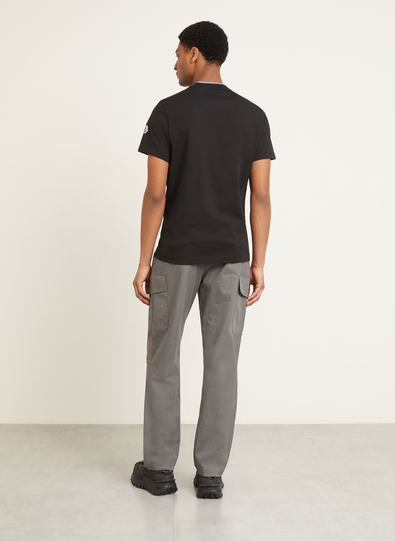 MONCLER T-Shirt: SCHWARZ / GRAU