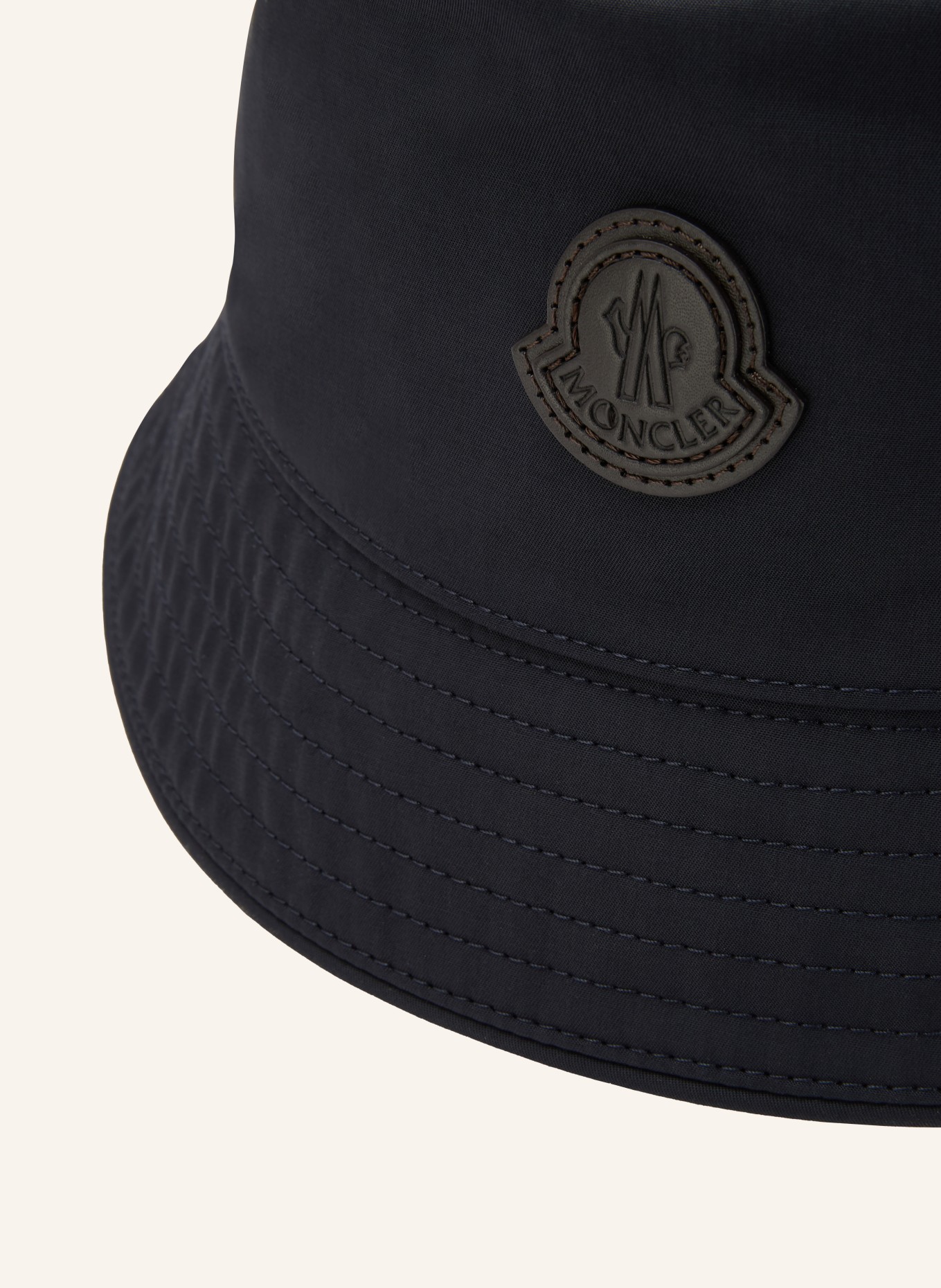 MONCLER Bucket Hat: SCHWARZ