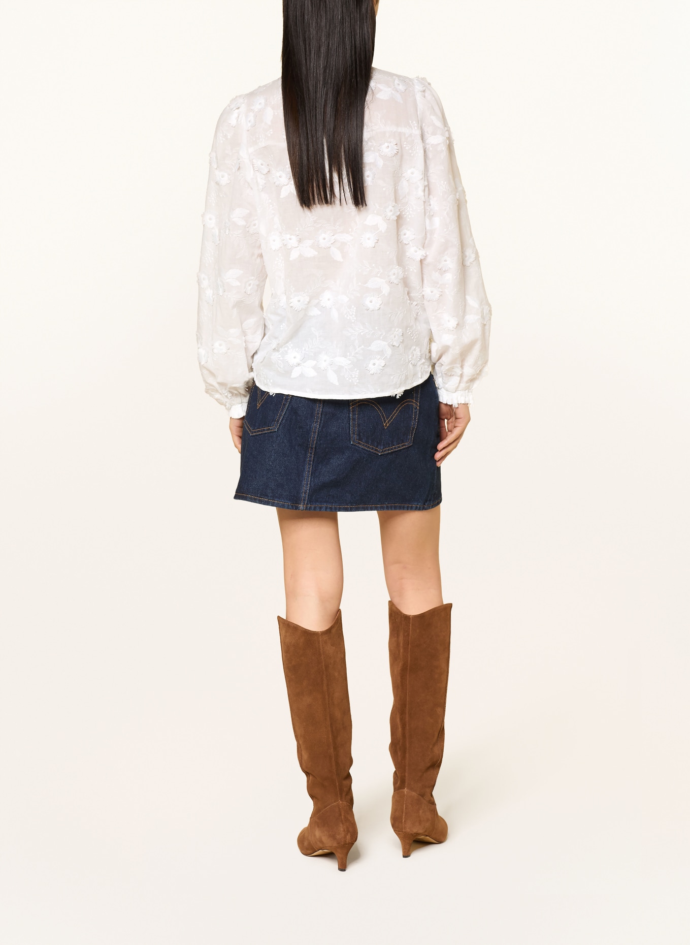 NEO NOIR ODA blouse with ruffles: WHITE