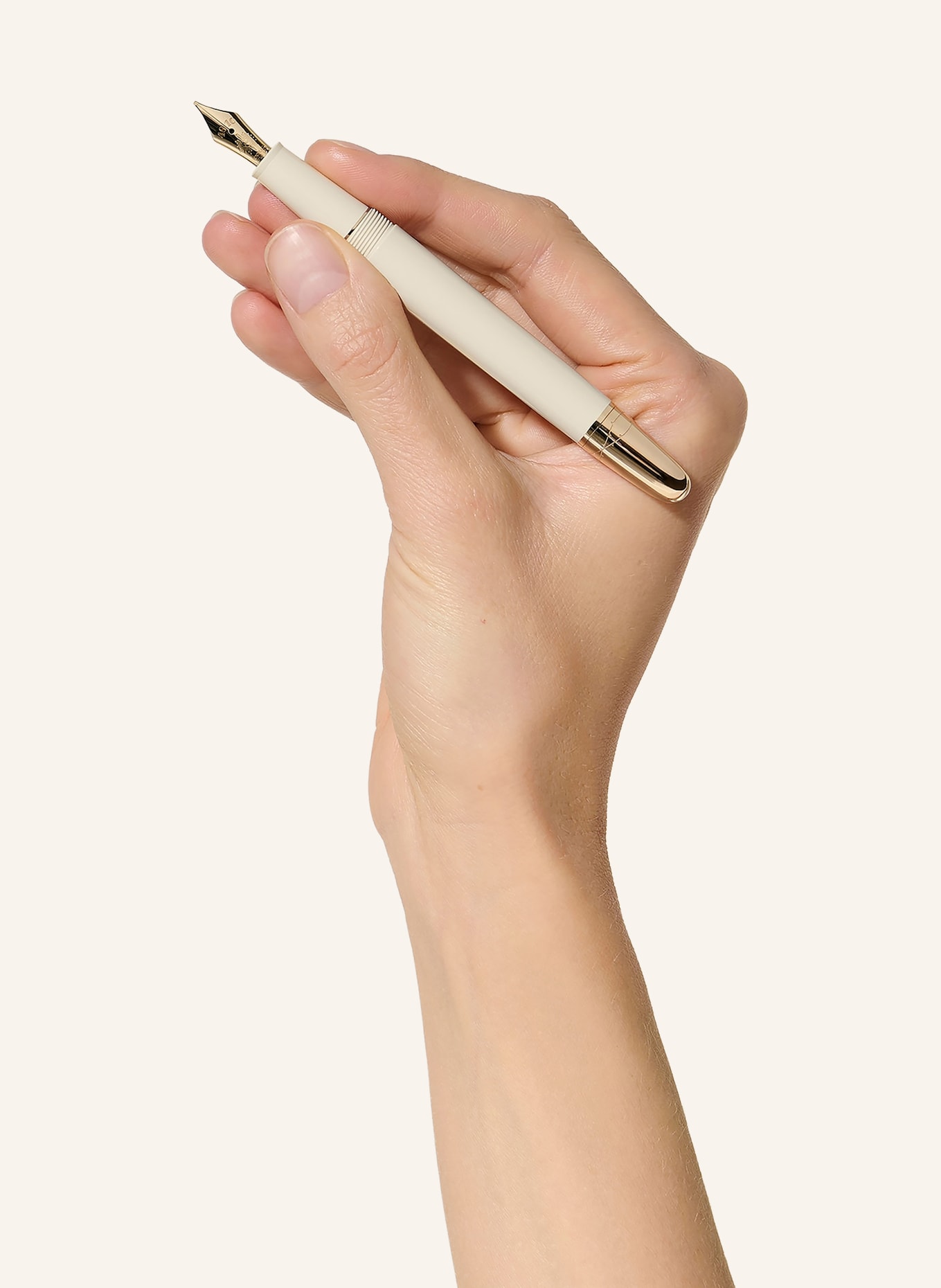 MONTBLANC MEISTERSTÜCK ROMEO &amp; JULIET DOUÉ CLASSIQUE ballpoint pen: CREAM / GOLD