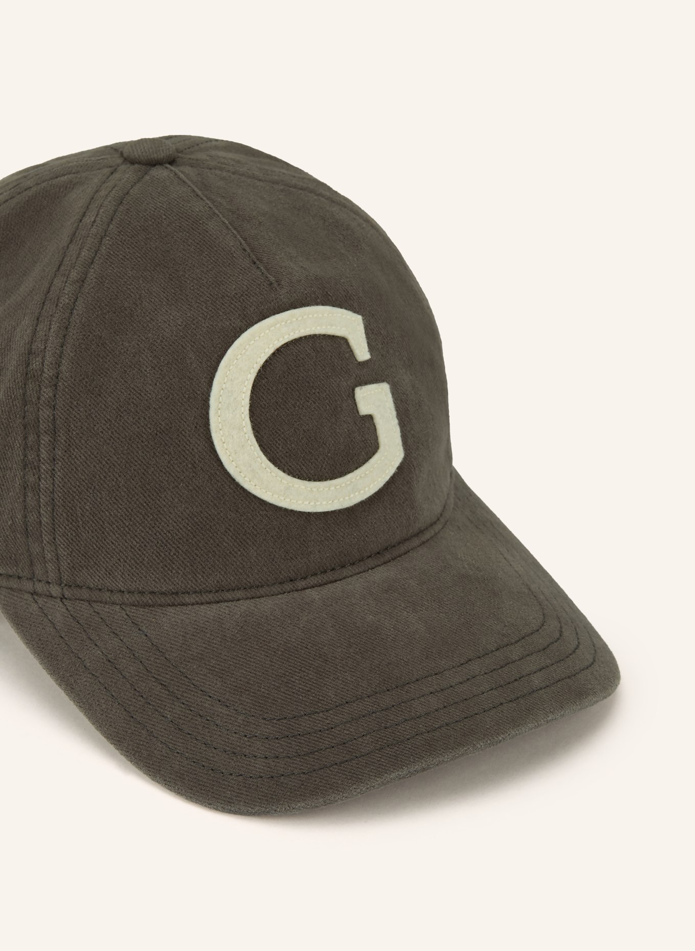 GANT cap: TAUPE