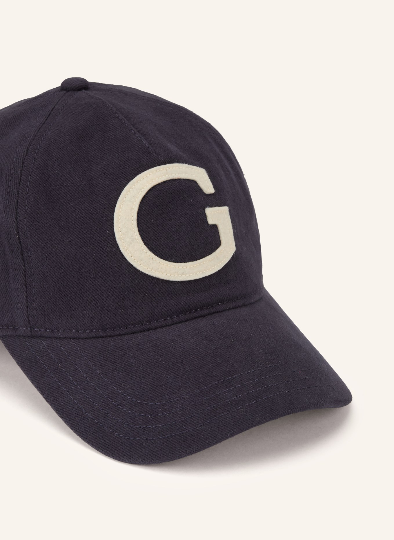GANT cap: DARK BLUE
