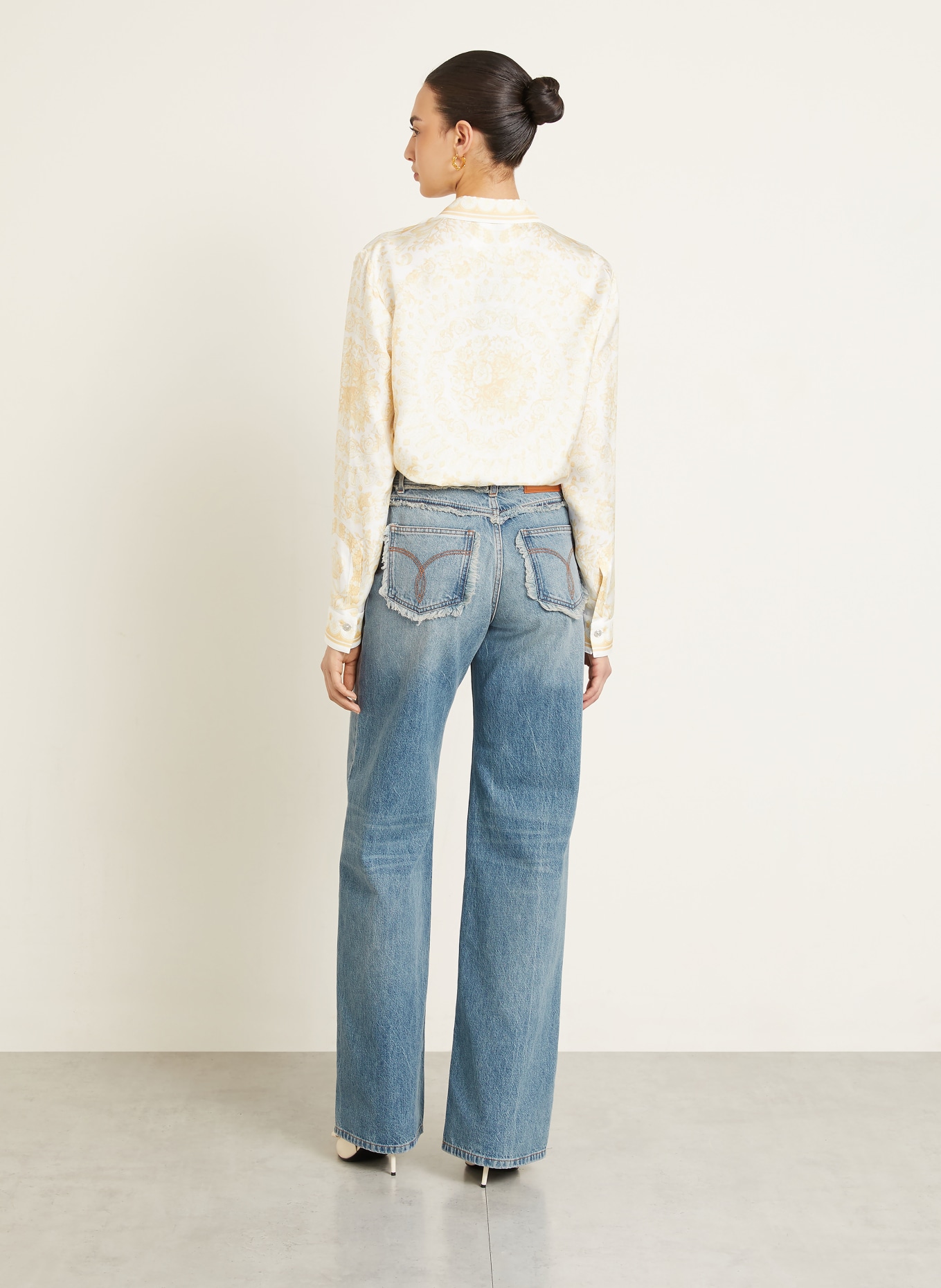 VERSACE Straight Jeans: 1D800 Medium Blue