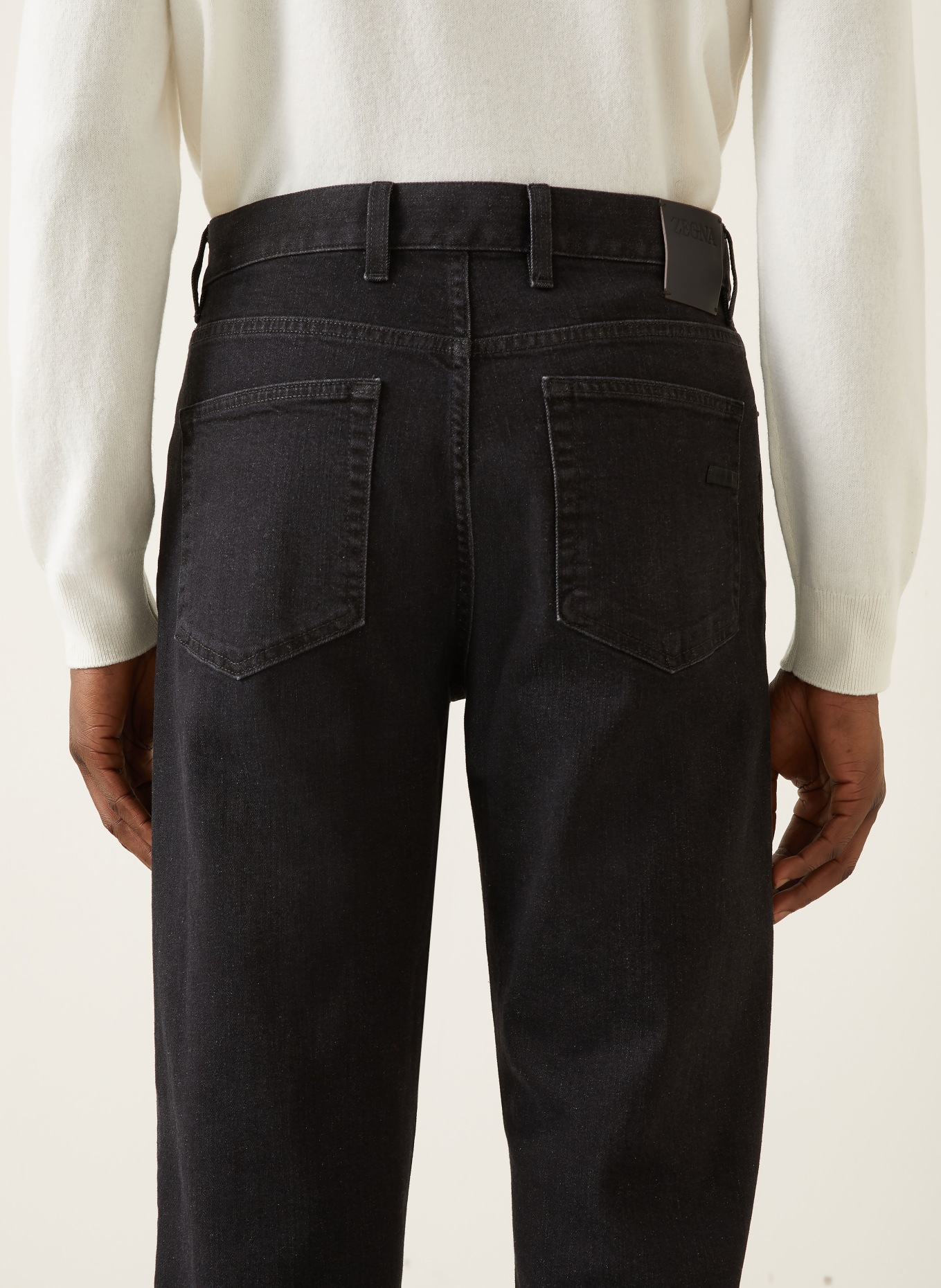 ZEGNA Jeans Slim Fit: 002 MID GREY SOLID