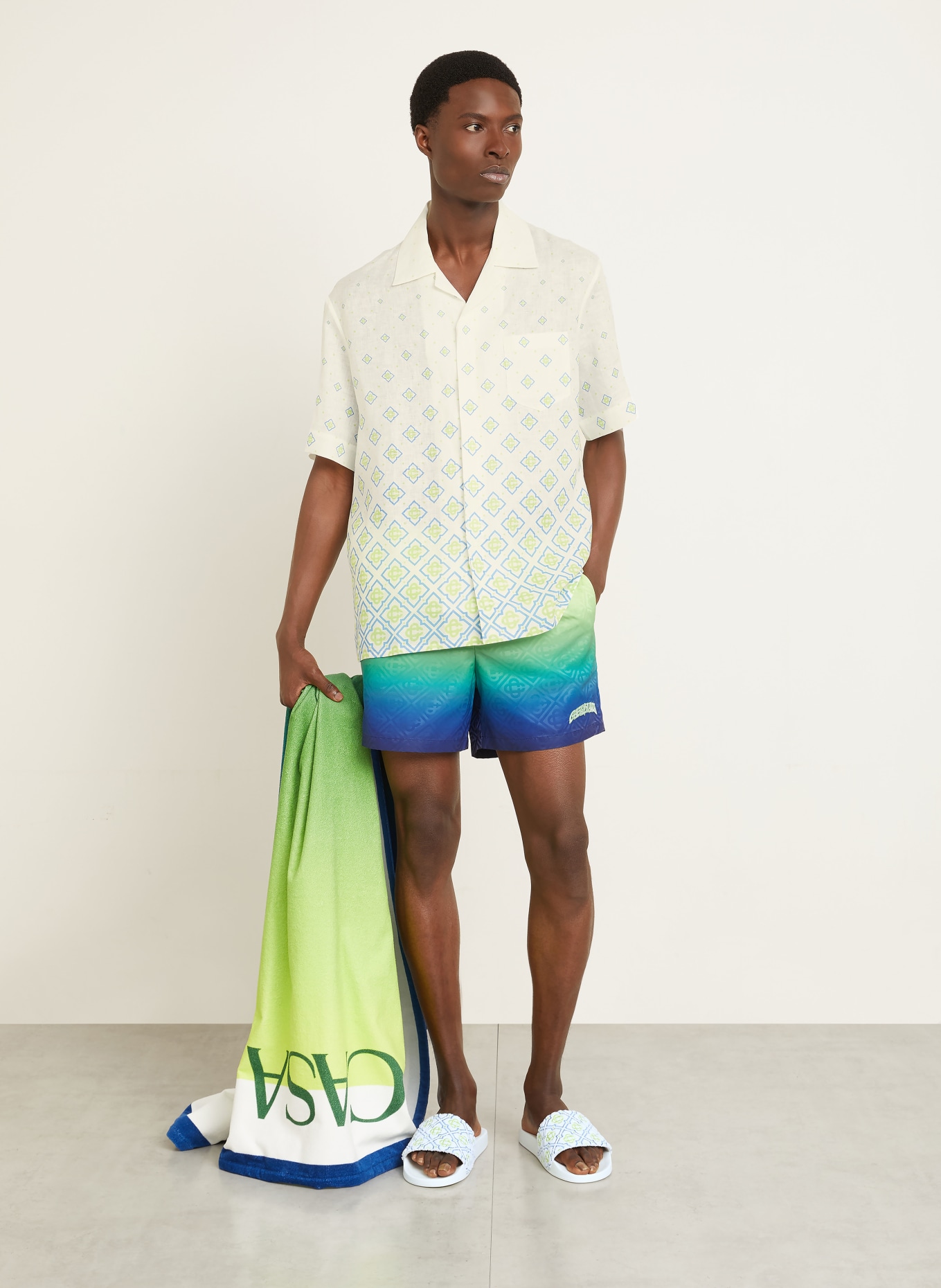 Casablanca Resorthemd Comfort Fit aus Leinen: WEISS / HELLGRÜN / BLAU