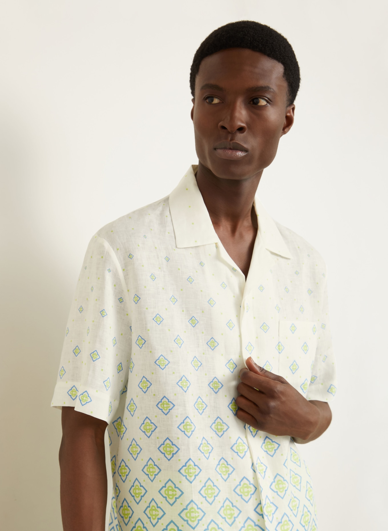 Casablanca Resorthemd Comfort Fit aus Leinen: WEISS / HELLGRÜN / BLAU