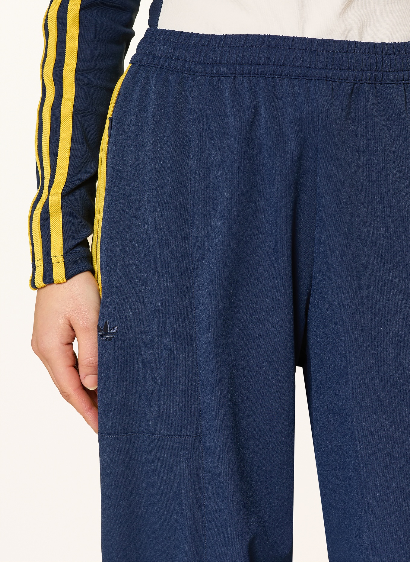 adidas Tepláky MIAOU: TMAVĚ MODRÁ / ŽLUTÁ