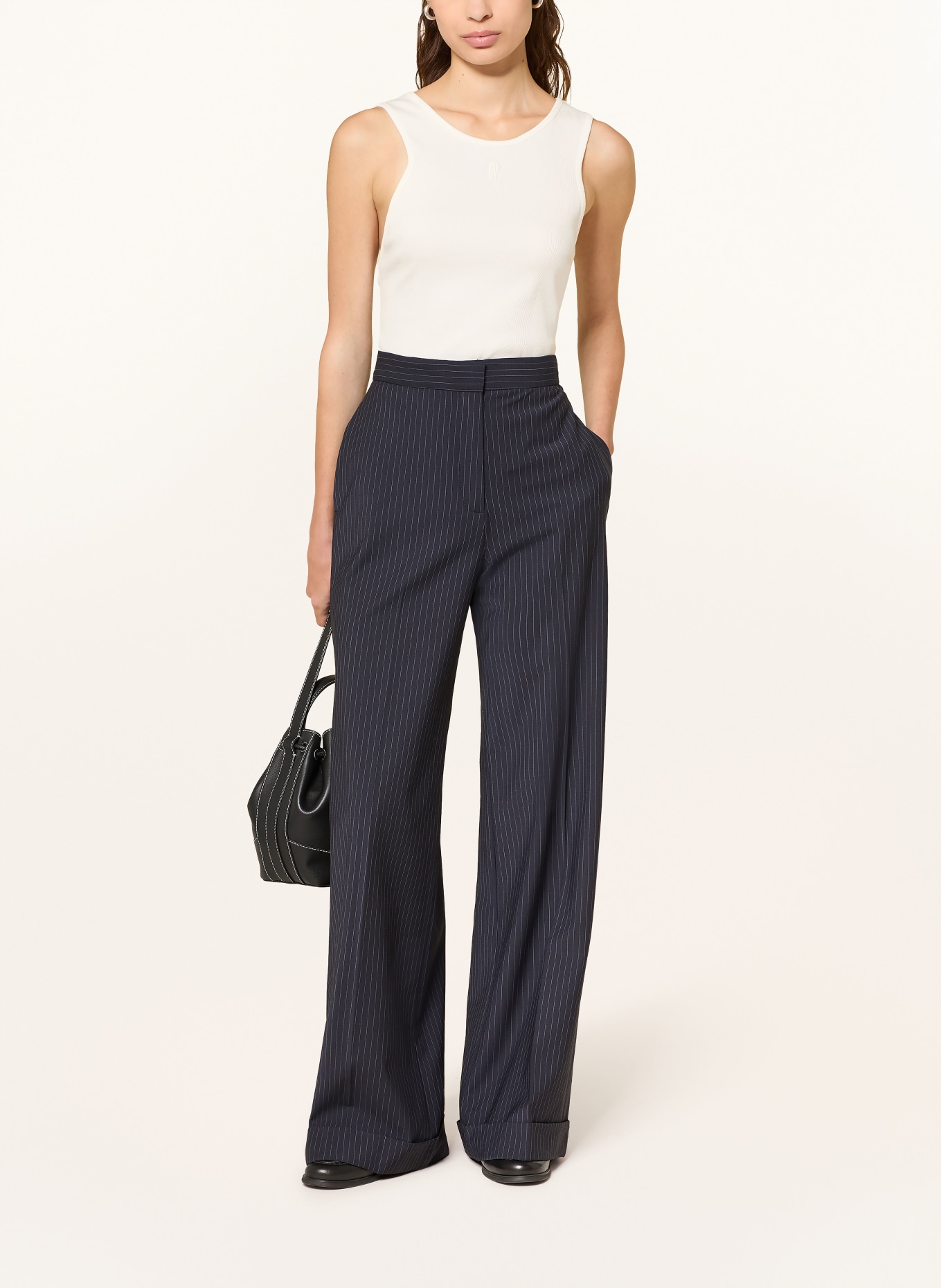 CLAUDIE PIERLOT Top: WEISS