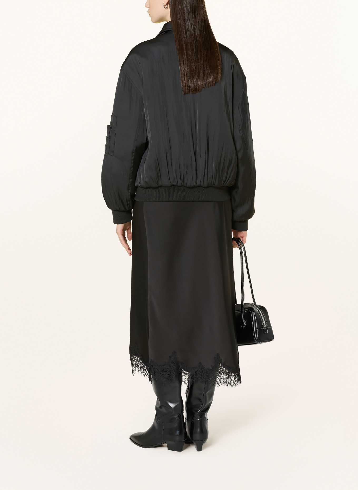 Rich & Royal saténová sukně: ČERNÁ