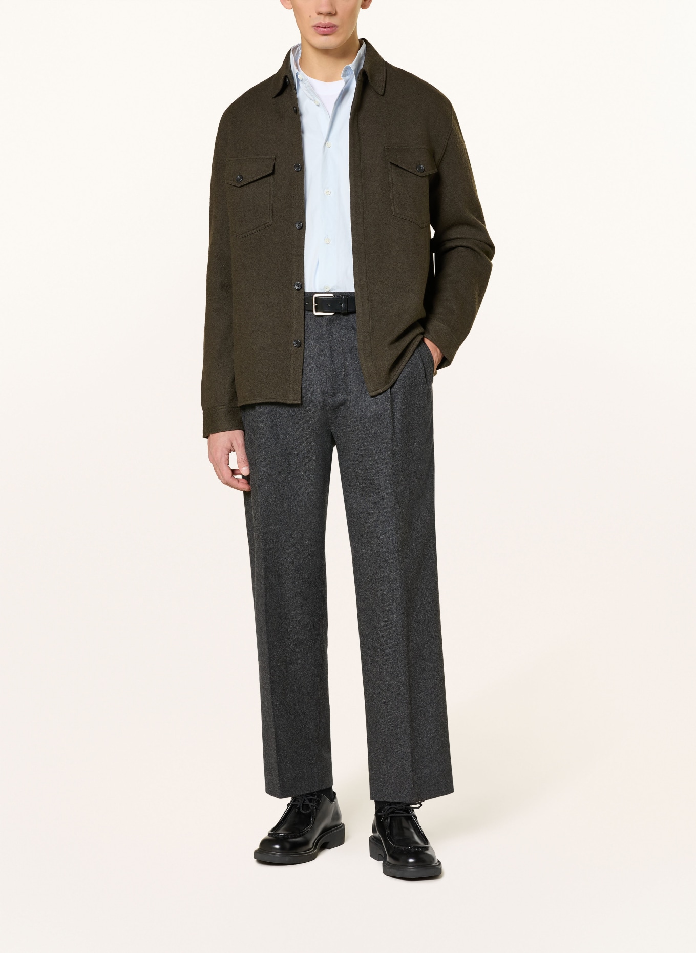 COS Regular fit pants: DARK GRAY