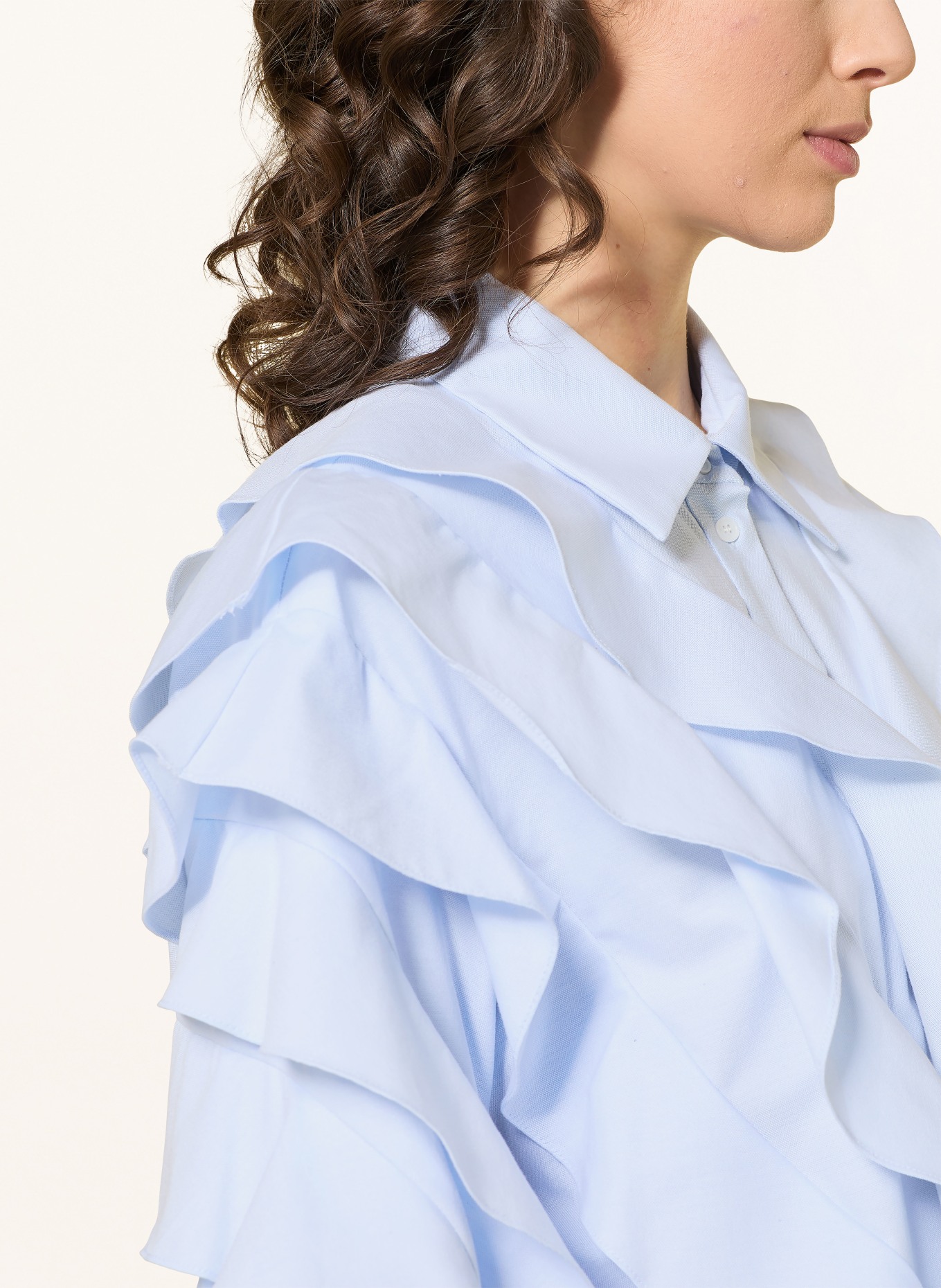 SANDRO Hemdbluse mit Volants: HELLBLAU