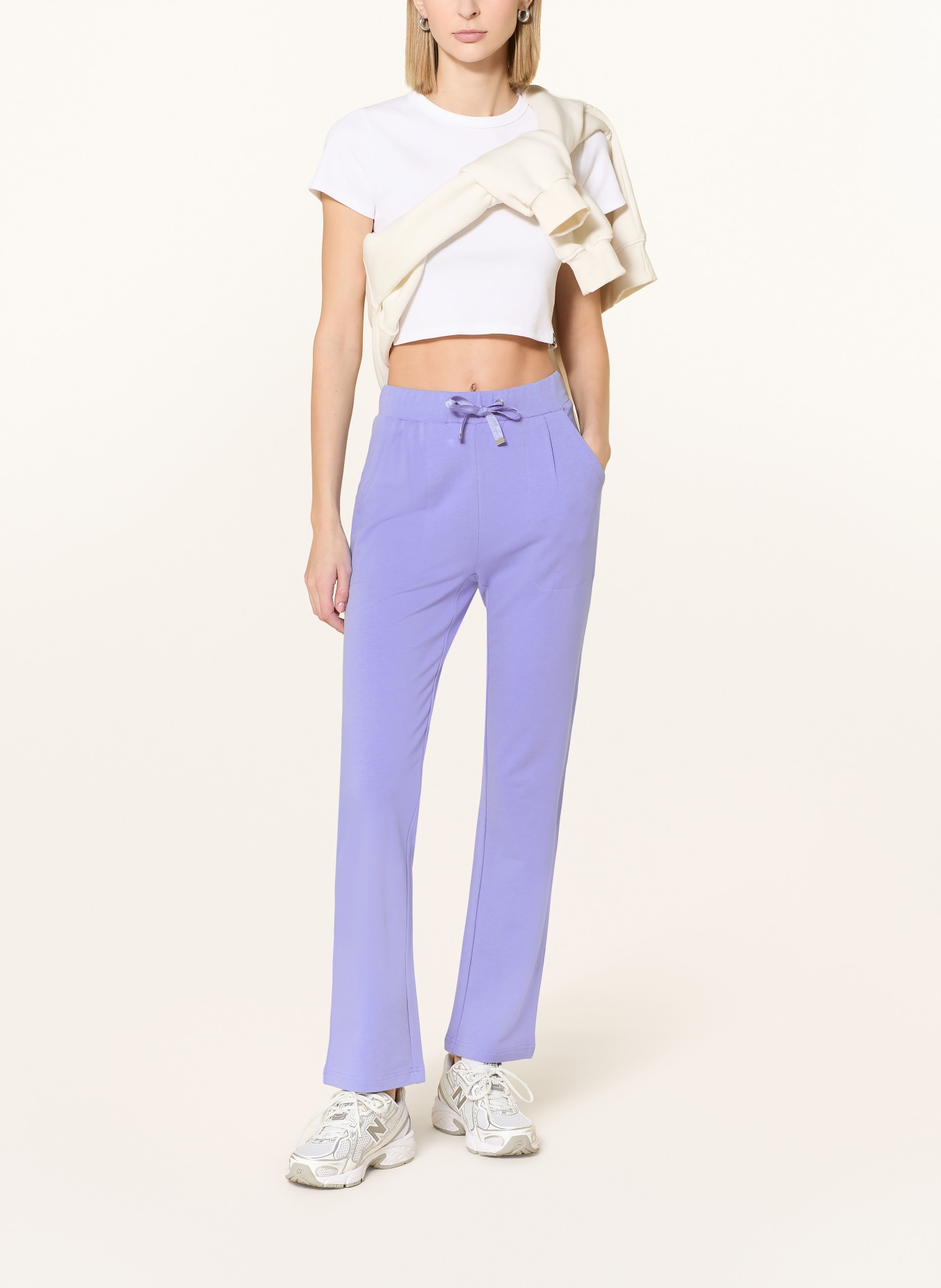 JOY sportswear Sweatpants LELJA: HELLLILA