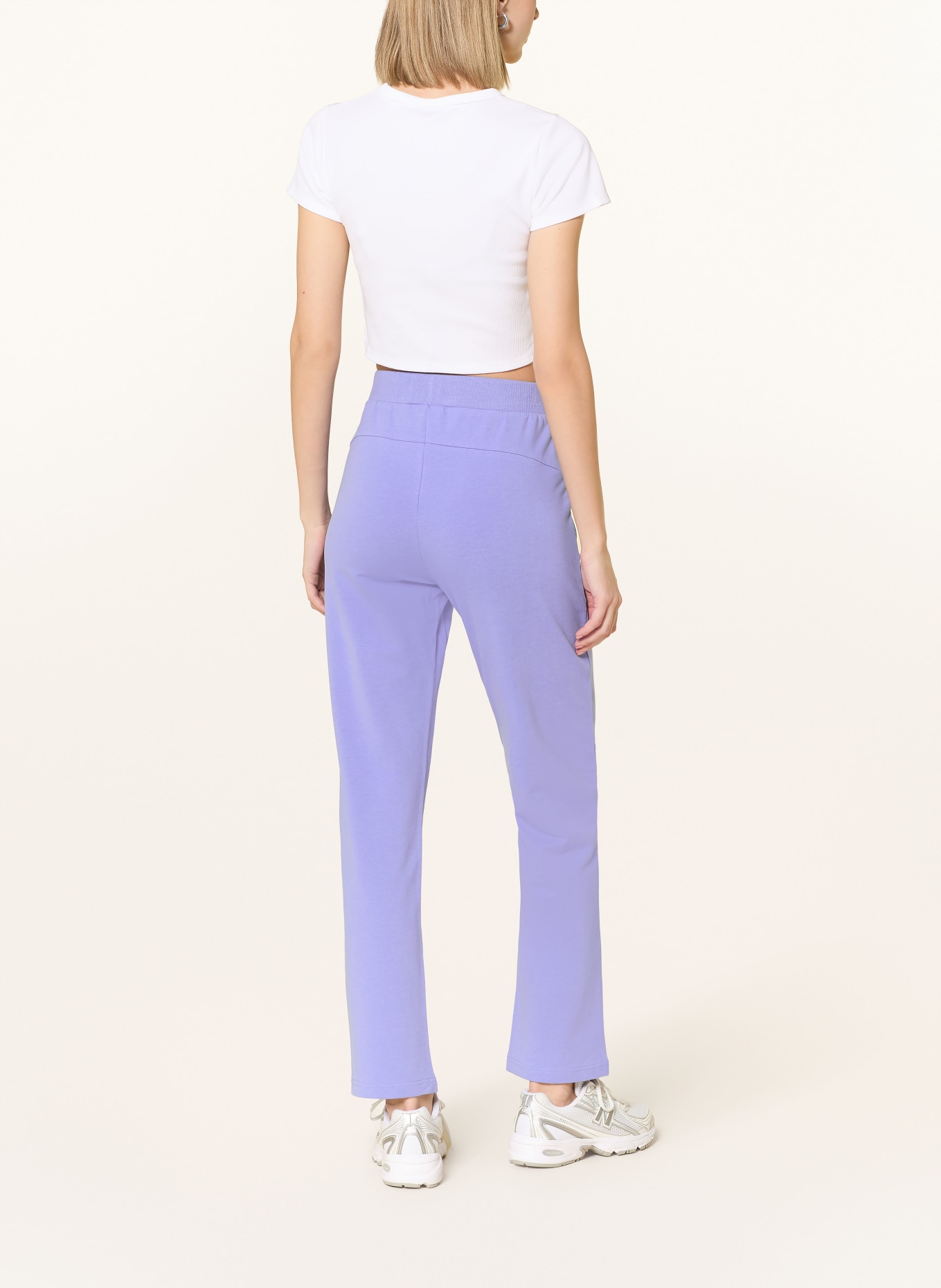 JOY sportswear Sweatpants LELJA: HELLLILA