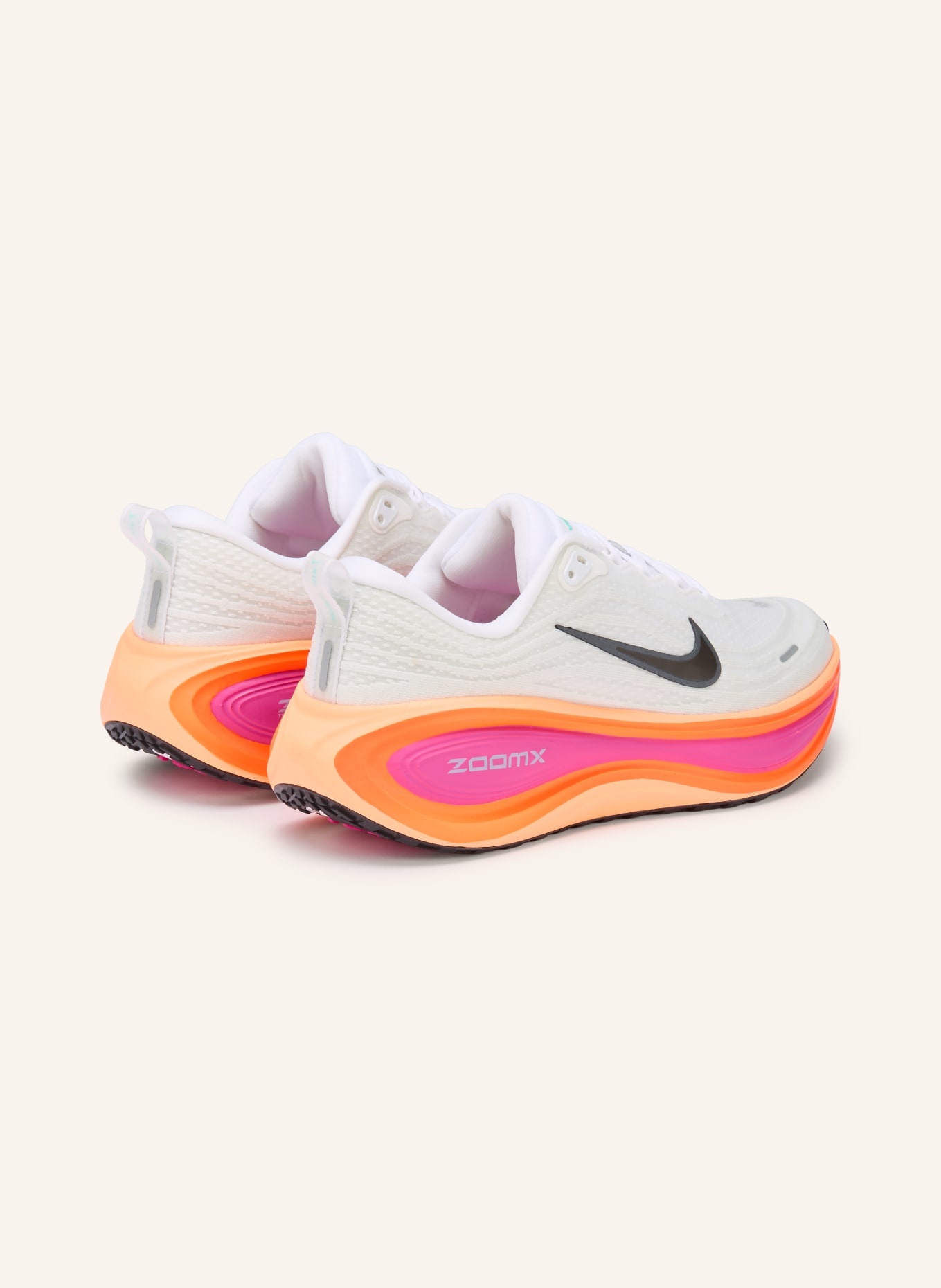 Nike VOMERO PLUS running shoes: WHITE / BLACK