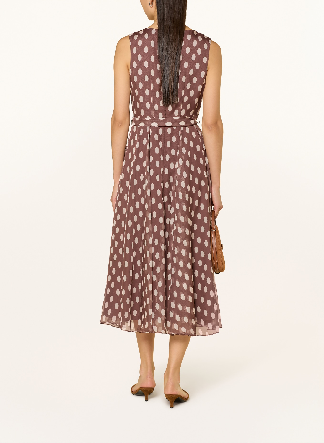 Phase Eight Sukienka LUCINDA: BRĄZOWY / BIAŁY