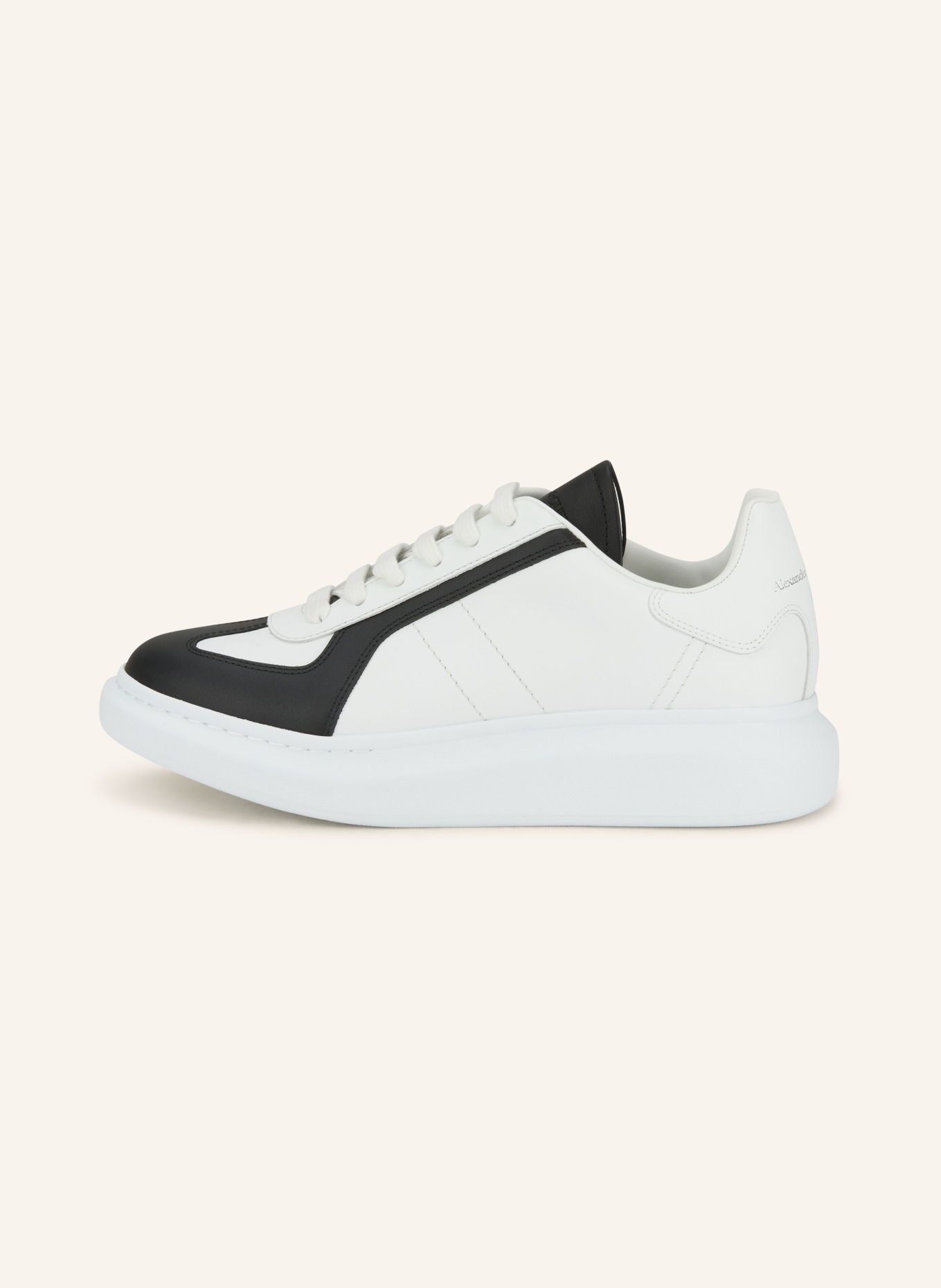 McQUEEN sneaker: WHITE / BLACK