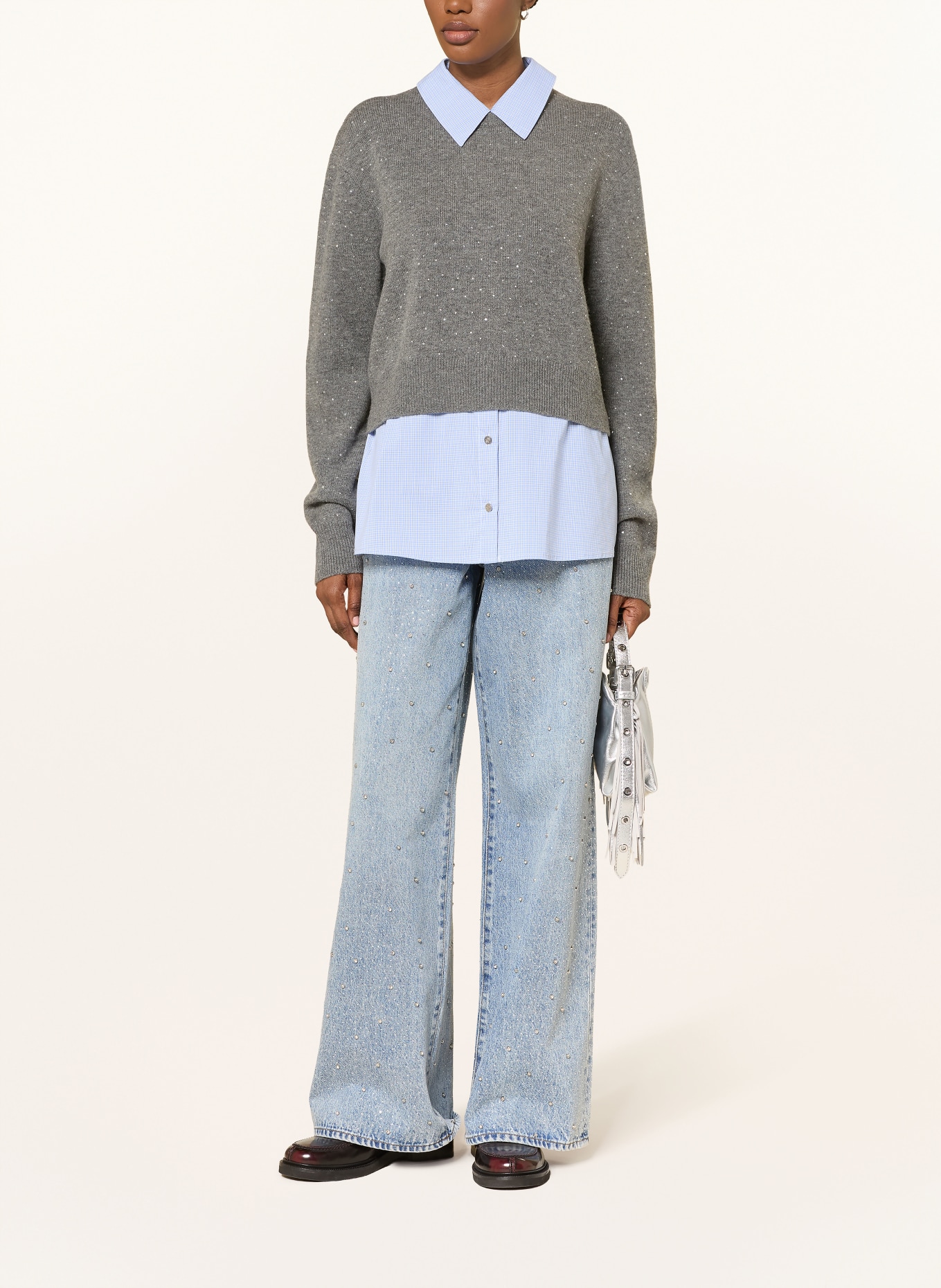 maje Pullover im Materialmix mit Schmucksteinen: DUNKELGRAU / HELLBLAU / WEISS