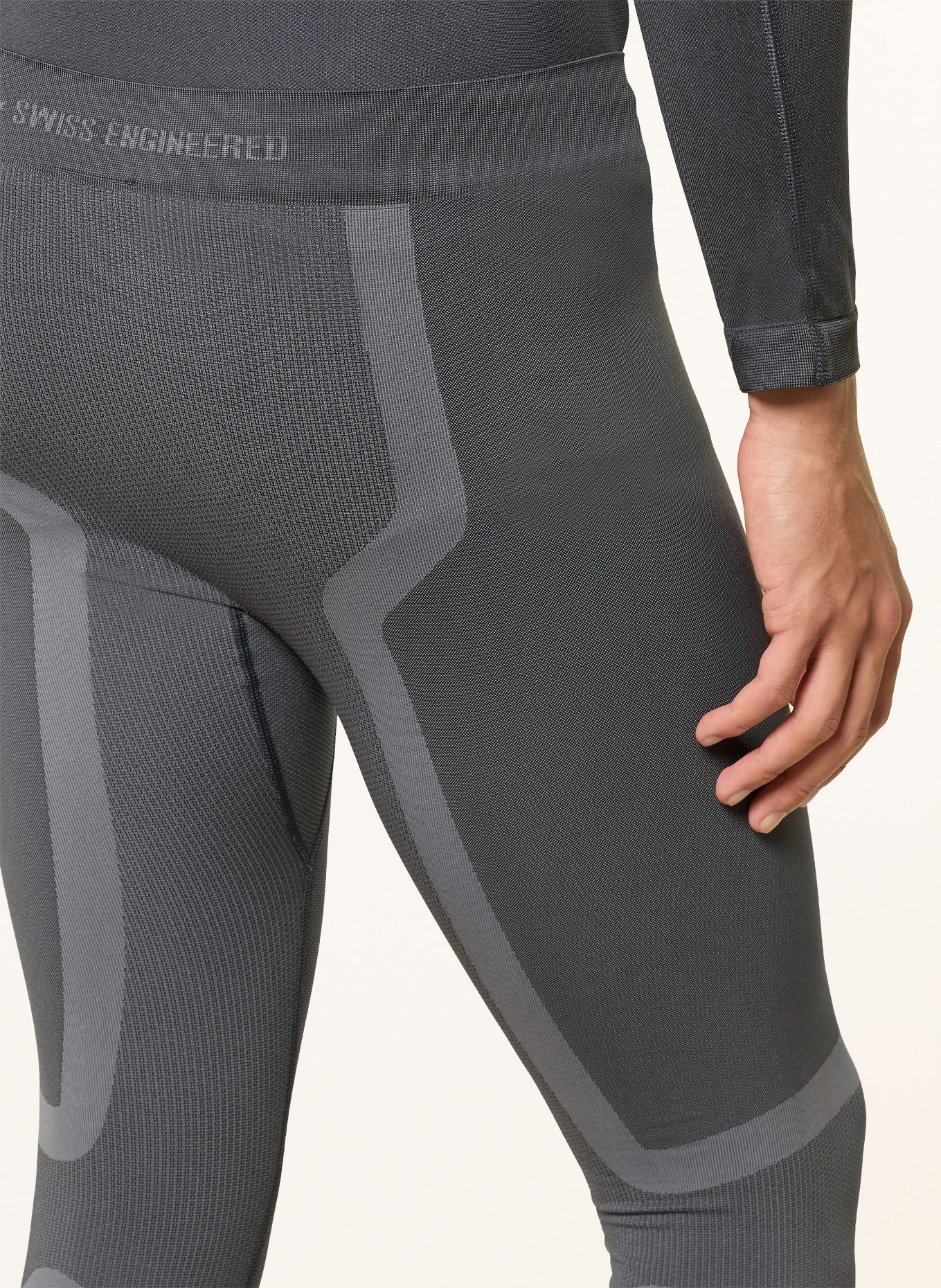 X-BIONIC Funktionswäsche-Hose X-ENTIAL mit verkürtzer Beinlänge: DUNKELGRAU / GRAU