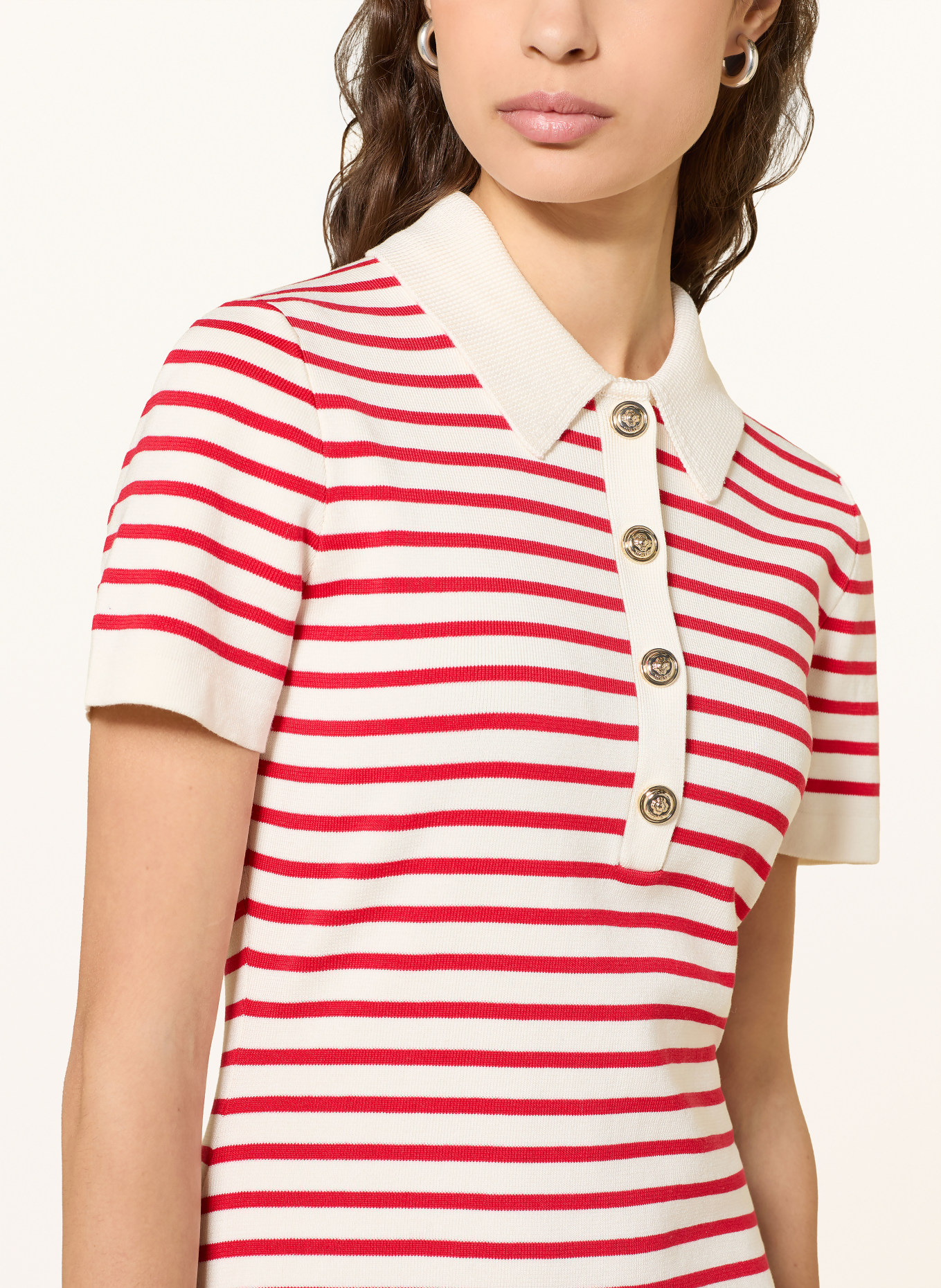 maje Strickkleid: ROT / CREME