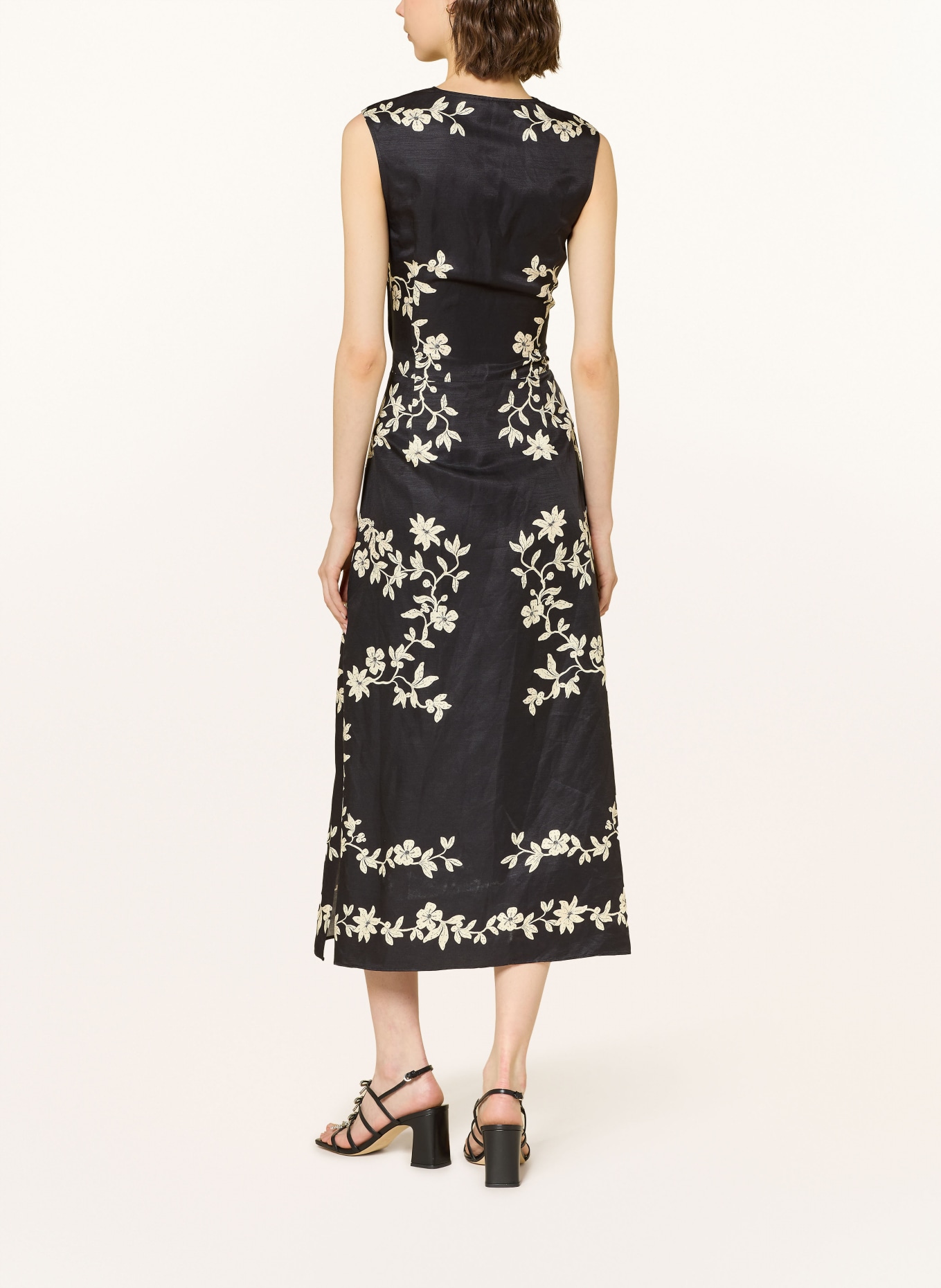 CLAUDIE PIERLOT Kleid mit Cut-out: SCHWARZ / ECRU