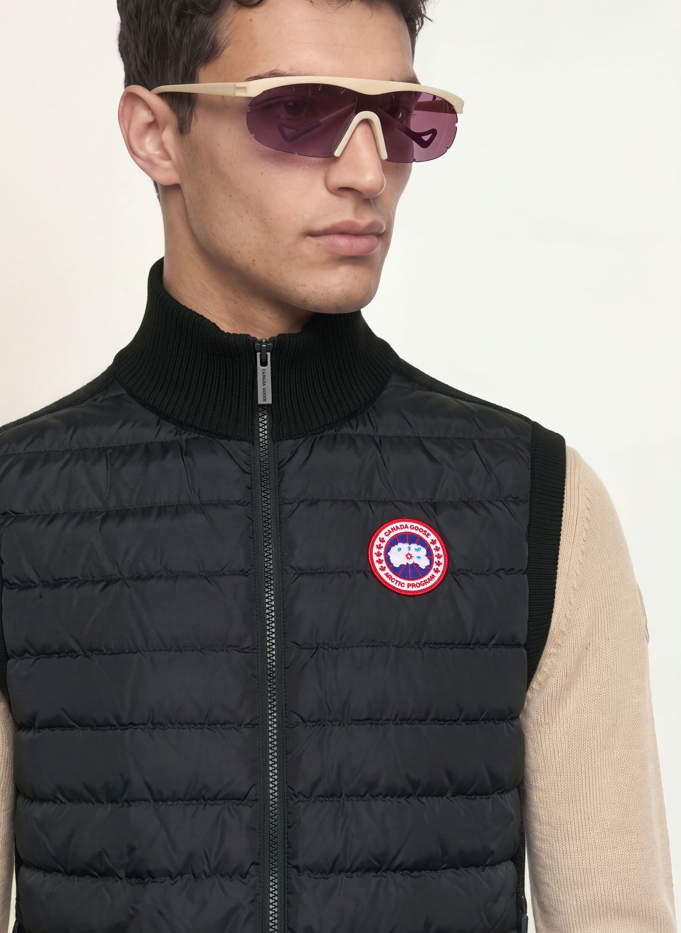CANADA GOOSE Down vest HYBRIDGE in mixed materials: BLACK