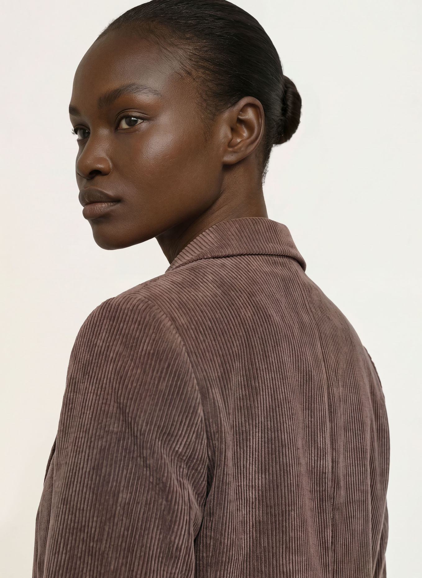 DRYKORN Long blazer GLENDALE in corduroy: DARK BROWN