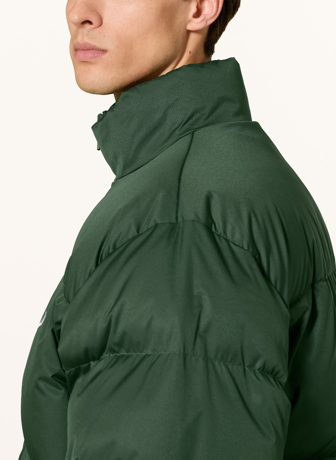 Nike SPORTSWEAR CLUB-dunjakke med Primaloft®-isolering: MØRKEGRØN